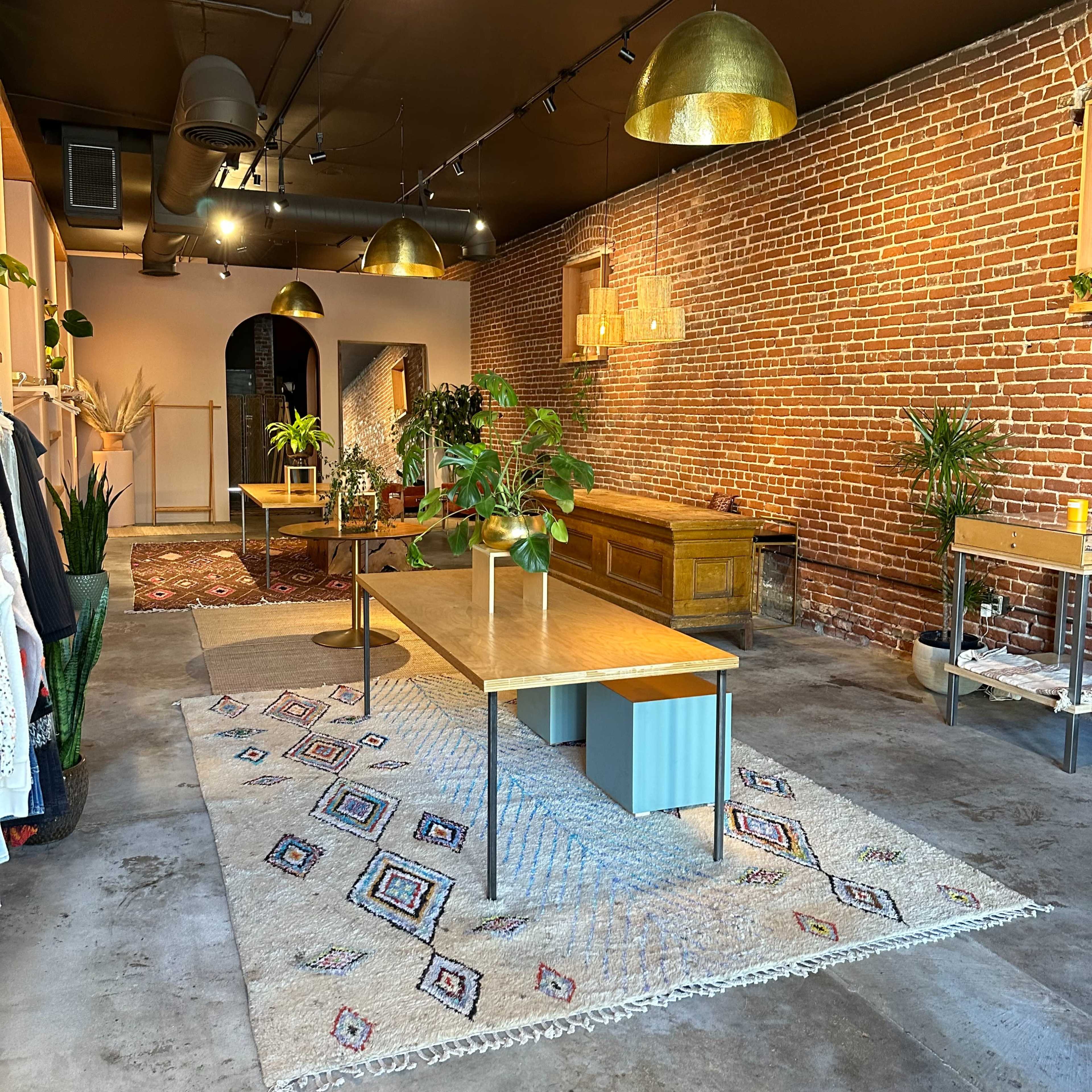 Prime Highland Park RETAIL SPACE in Historical Neighborhood Image in Northeast Los Angeles, Los Angeles, CA