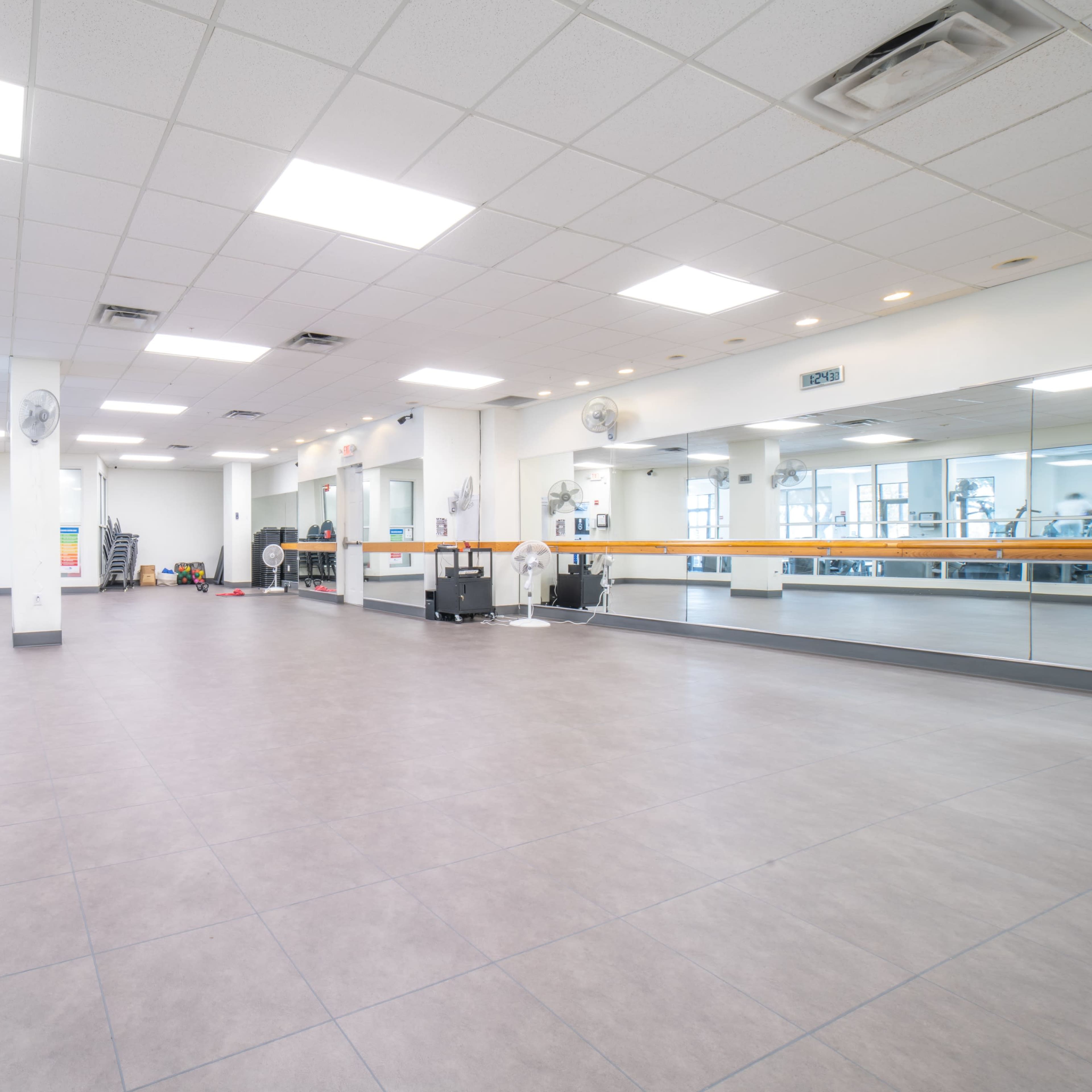 Modern Fully Equipped gym with two Studios and PT room Image in Alafaya, Orlando, FL