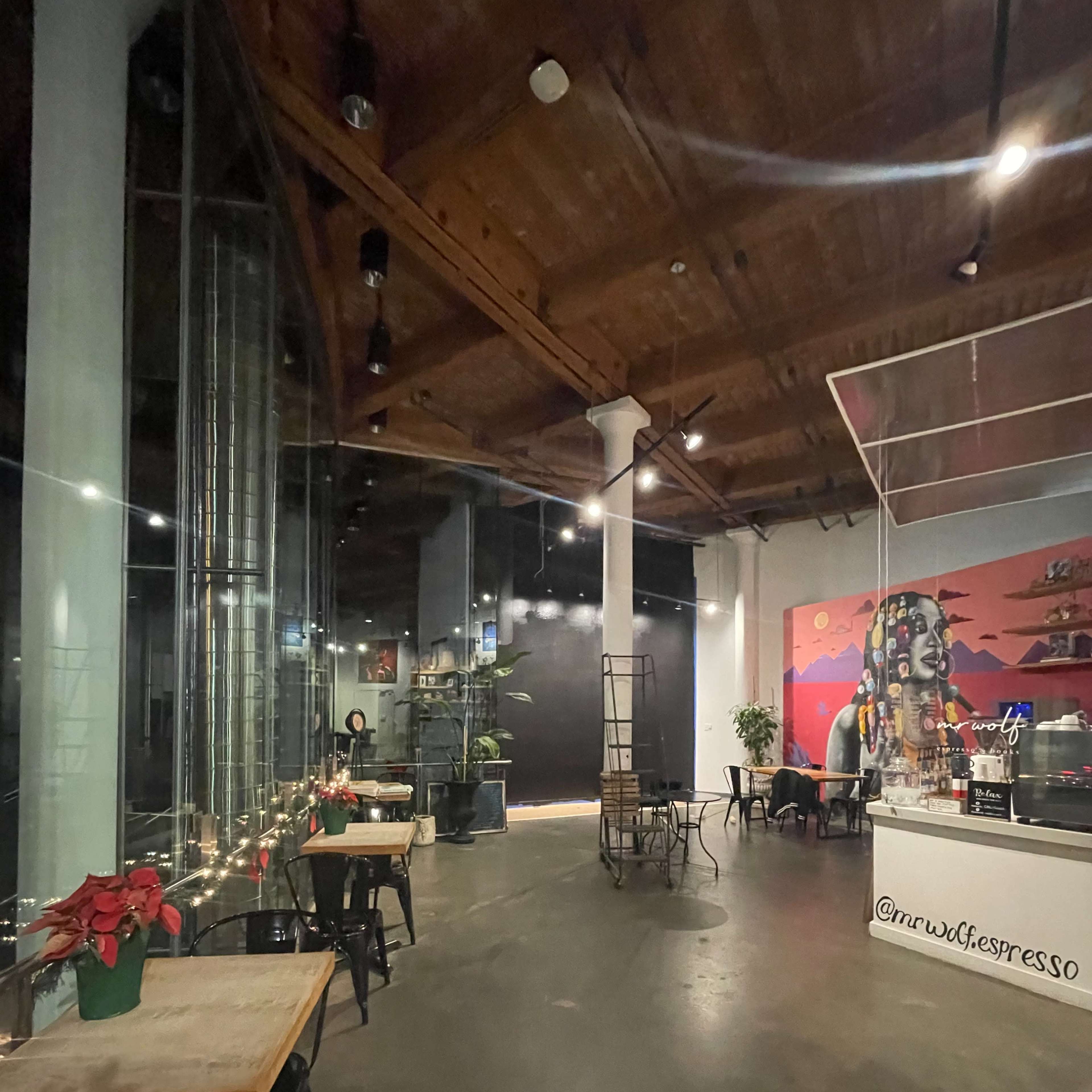 Art-Filled Café Perfect for Meetups, Shoots, Pop-Ups, and Creative Work Image in Central Business District, New Orleans, LA