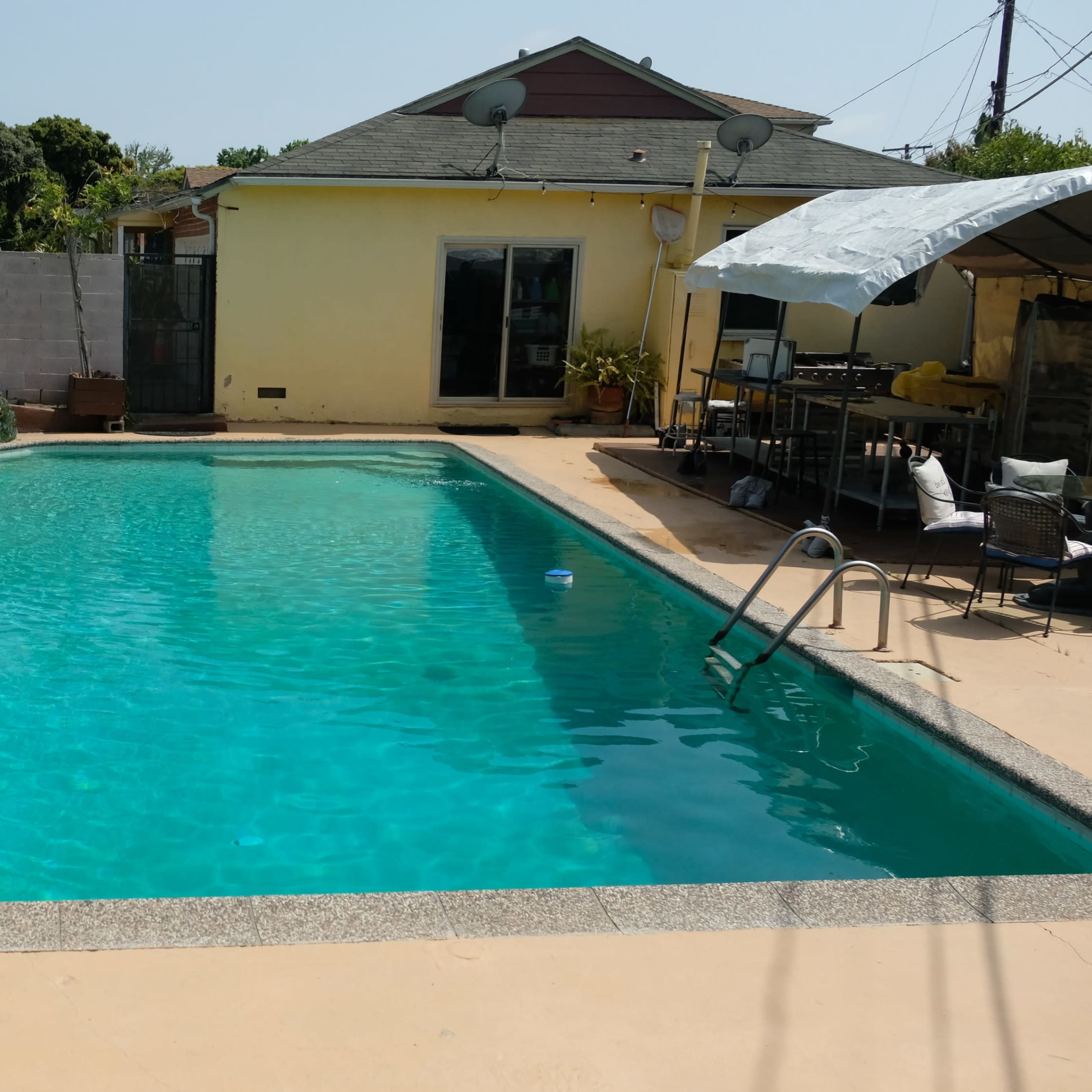 Overland Pool House Image in Blanco - Culver Crest, Culver City, CA
