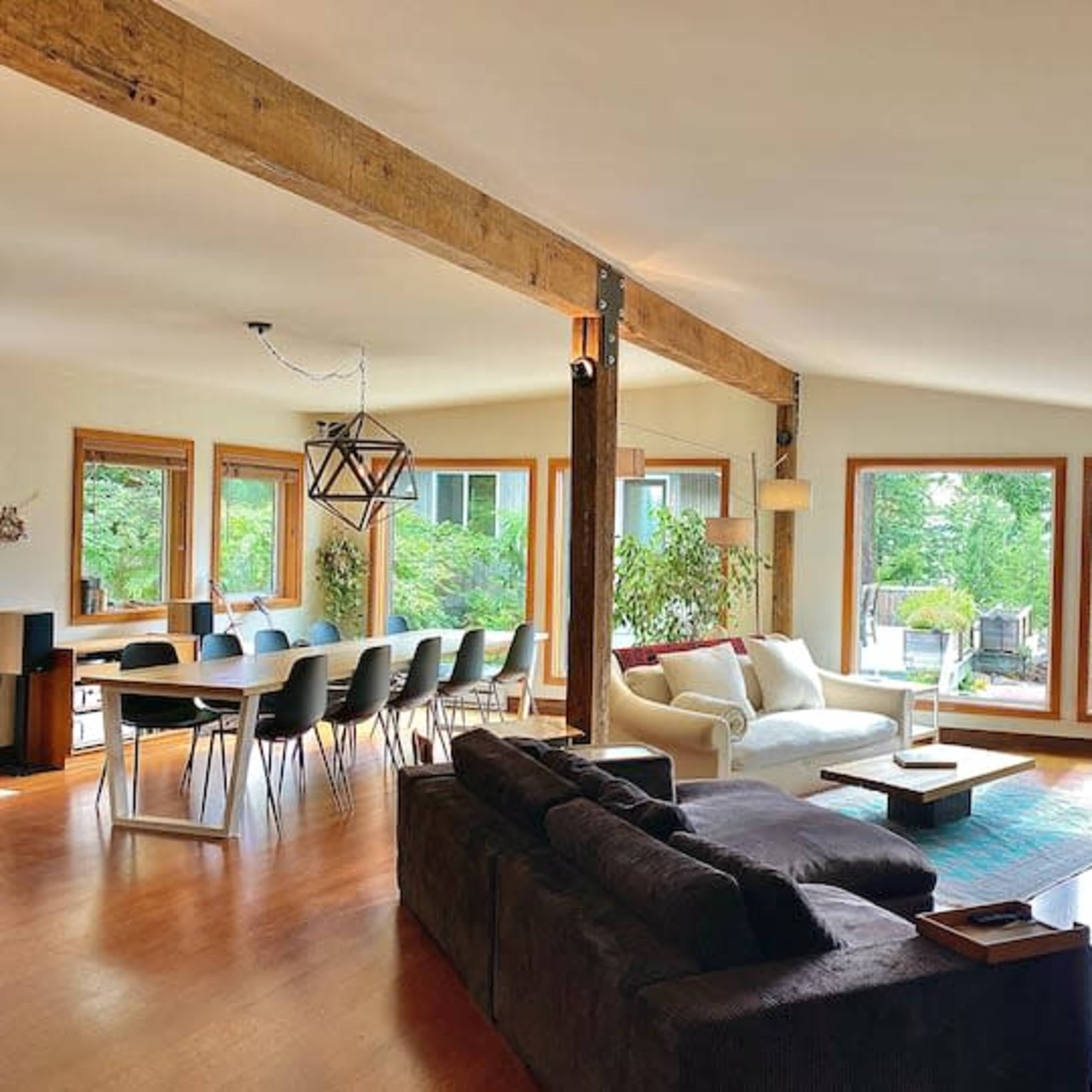 Oceanview home Image in Bowen Island, Bowen Island, BC