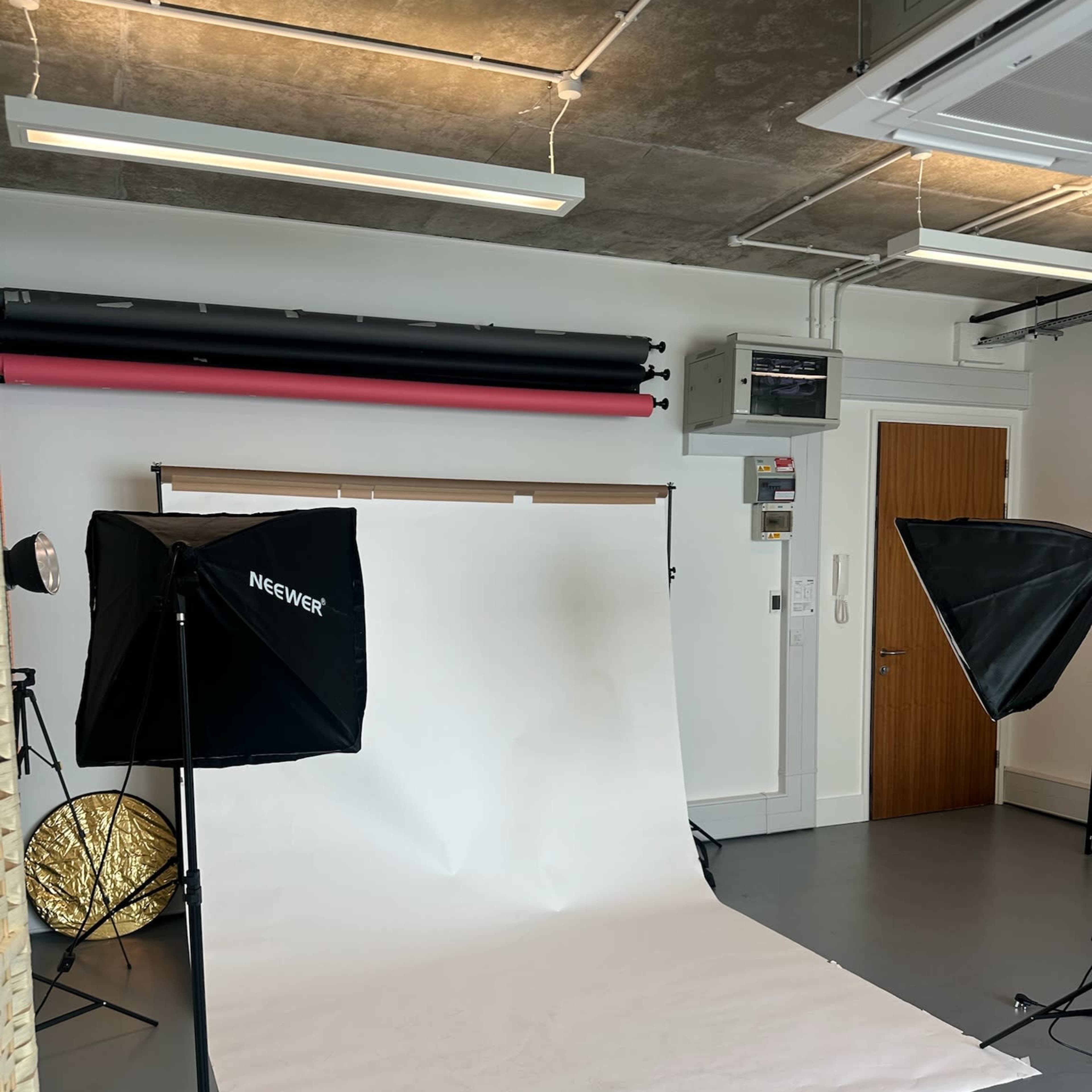 GMA Studios : Chic, stylish, roomy, daylight studio Image in Islington, London, England