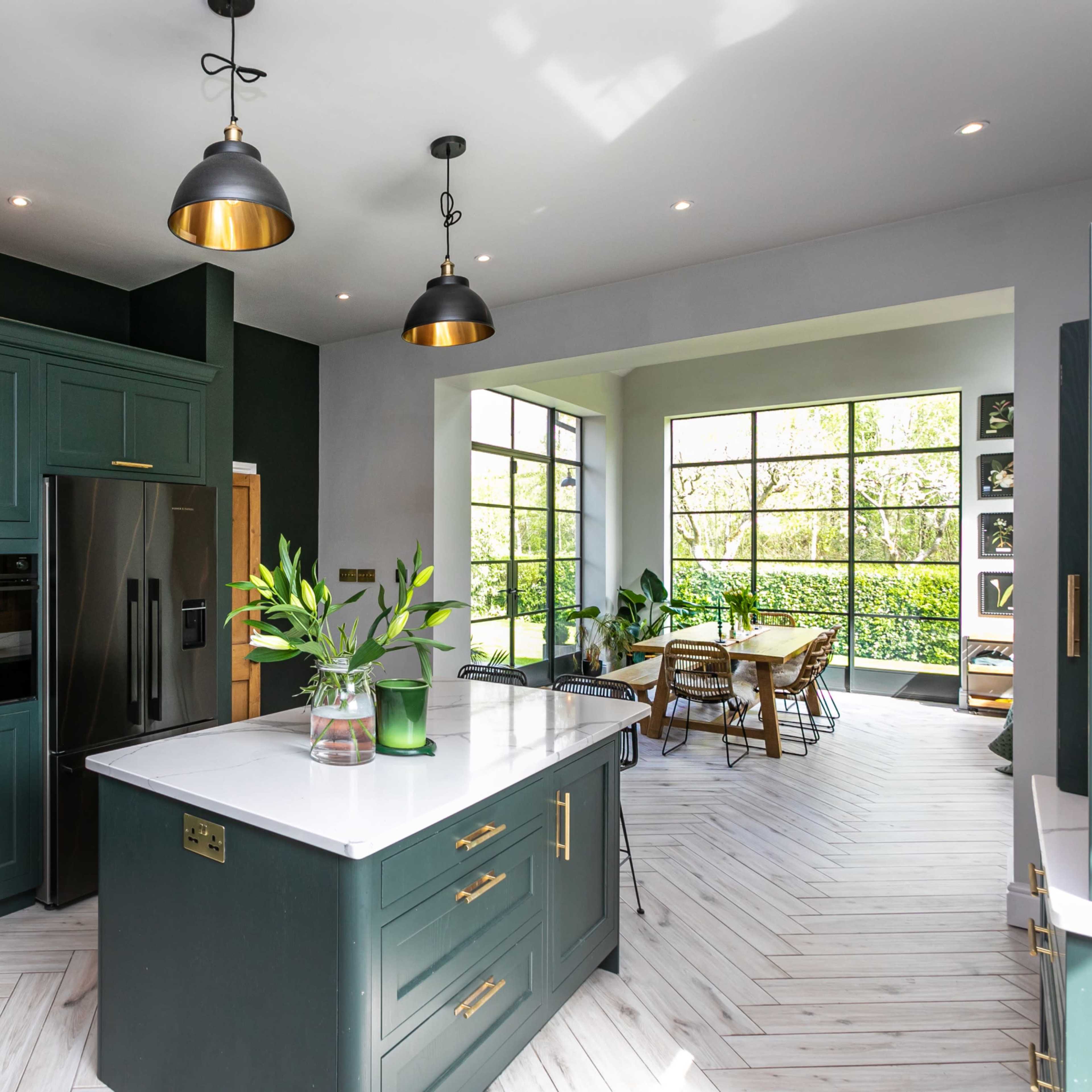 Large Victorian Stylish 6 bedroom family open plan house crittall extension in Manchester Image in Disley, Stockport, England