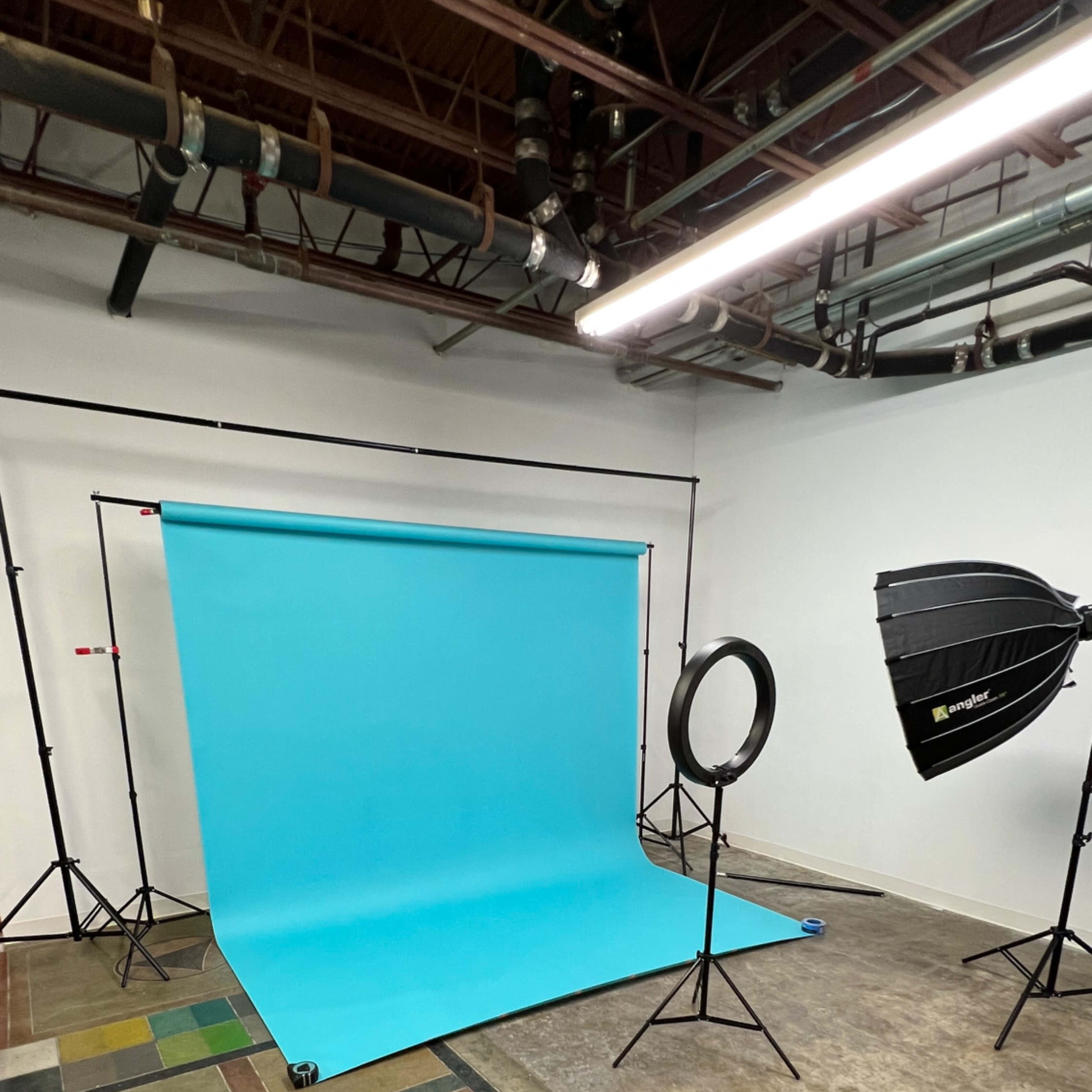 Photo and video shoots Image in Newington, Springfield, VA