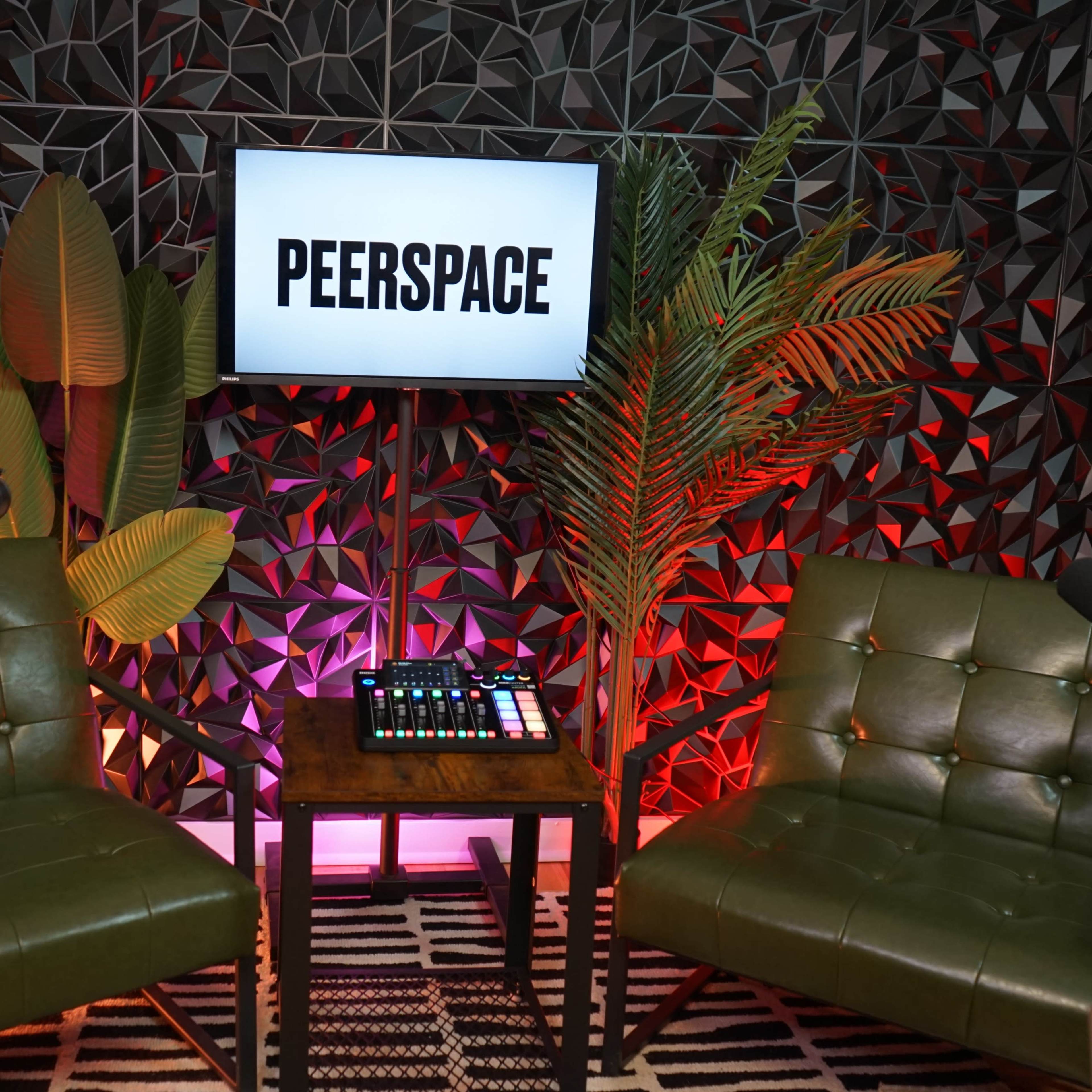 Launch Pod Studio Image in Midtown Manhattan, New York, NY