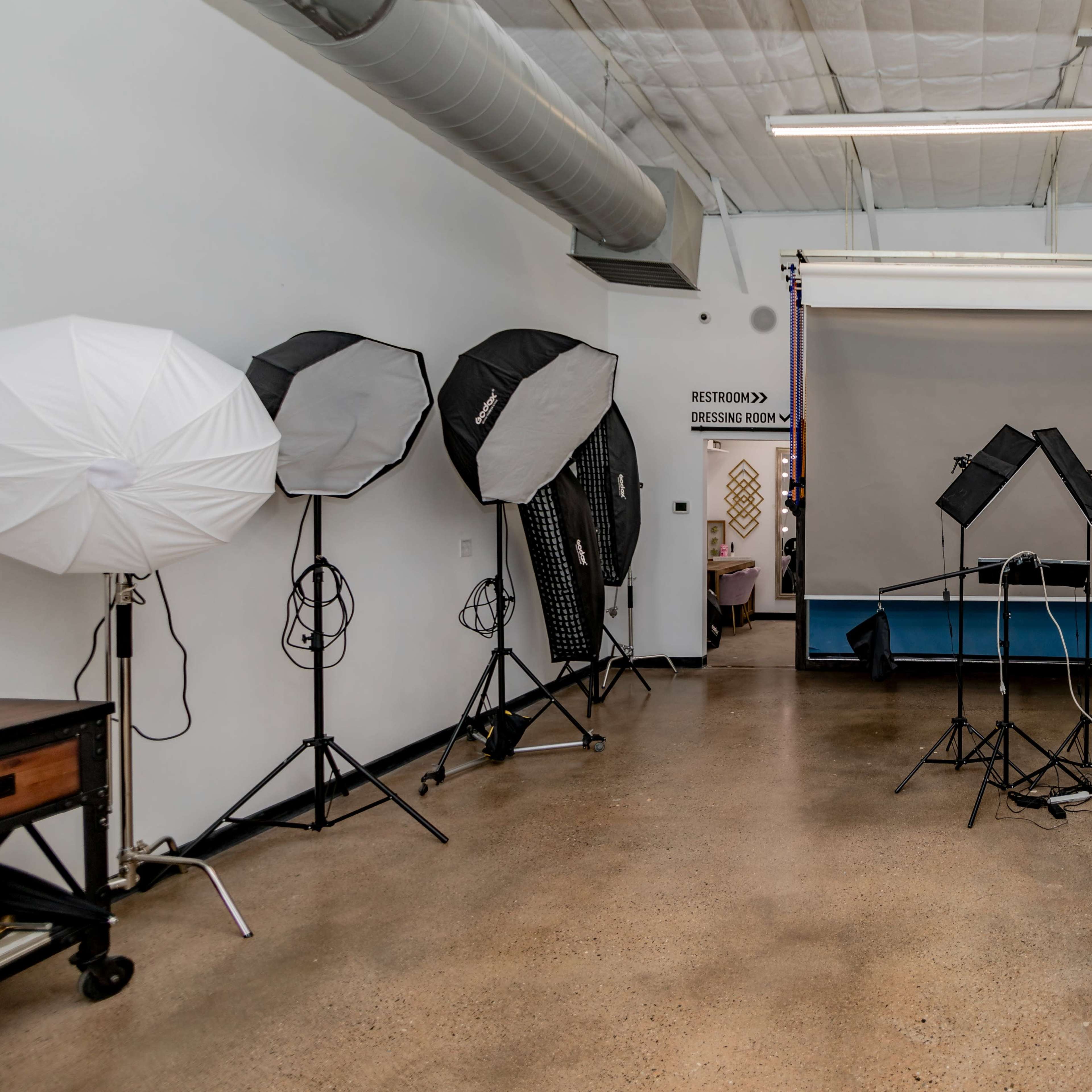 High End Modern Roomy Photography Studio or Event Space. Image in Fort Collins, Fort Collins, CO