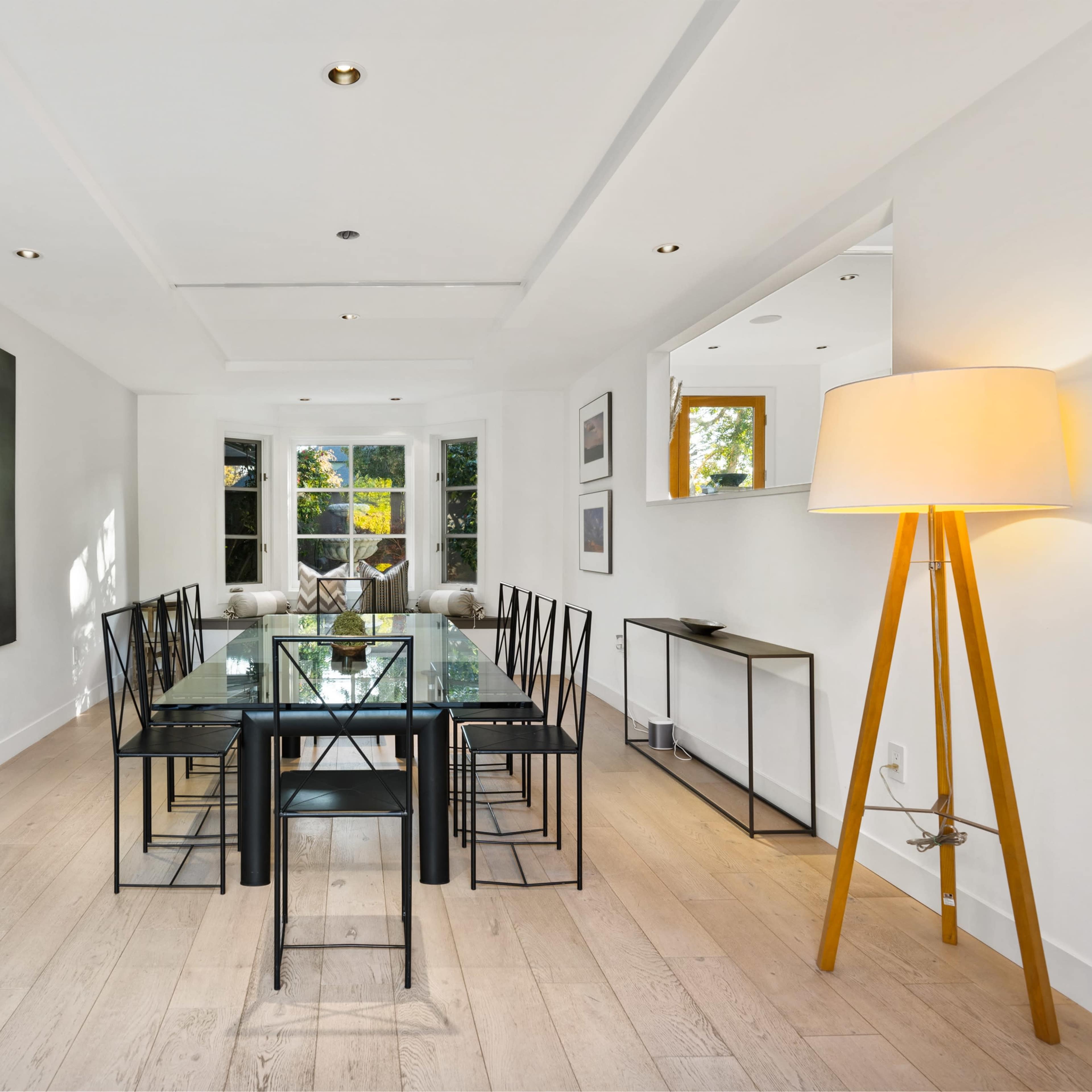 PRODUCTION-PERFECT VILLA WITH SKYLIGHTS Image in Studio City, Los Angeles, CA
