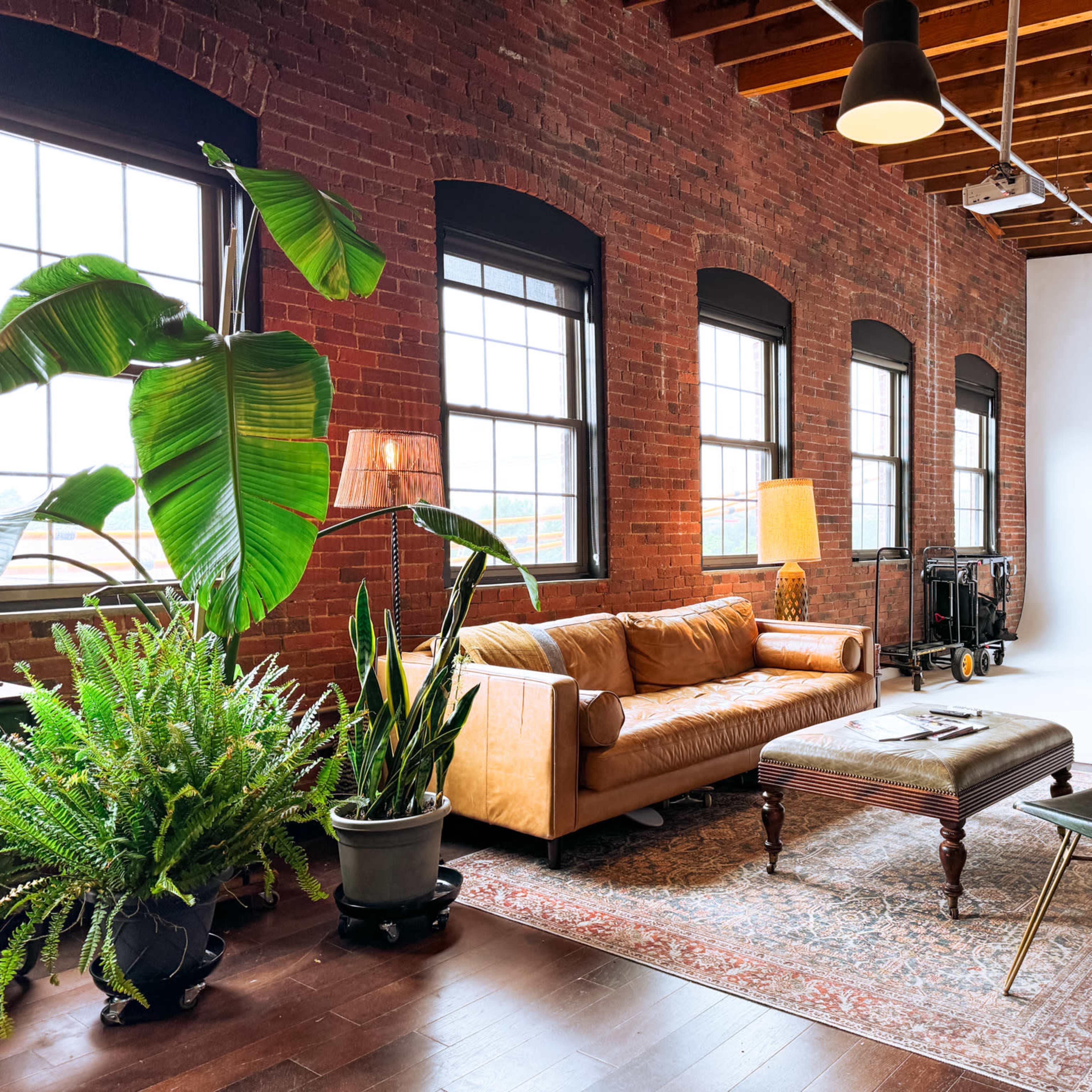 Cozy Renovated Industrial Loft in Old Ice Cream Factory on the Water in Boston Image in Neponset / Port Norfolk, Boston, MA