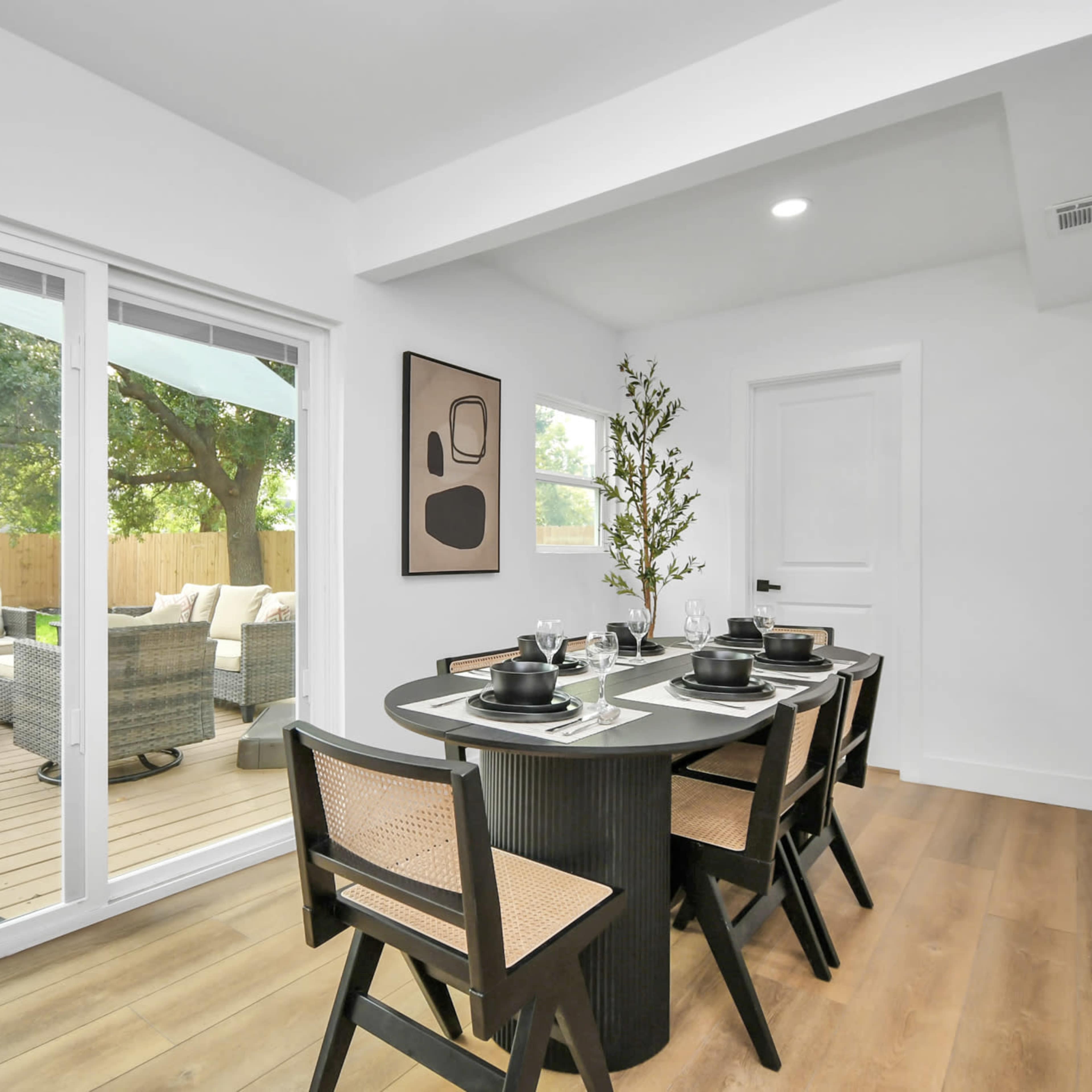 House with Downtown views and spacious backyard Image in Greater Third Ward, Houston, TX