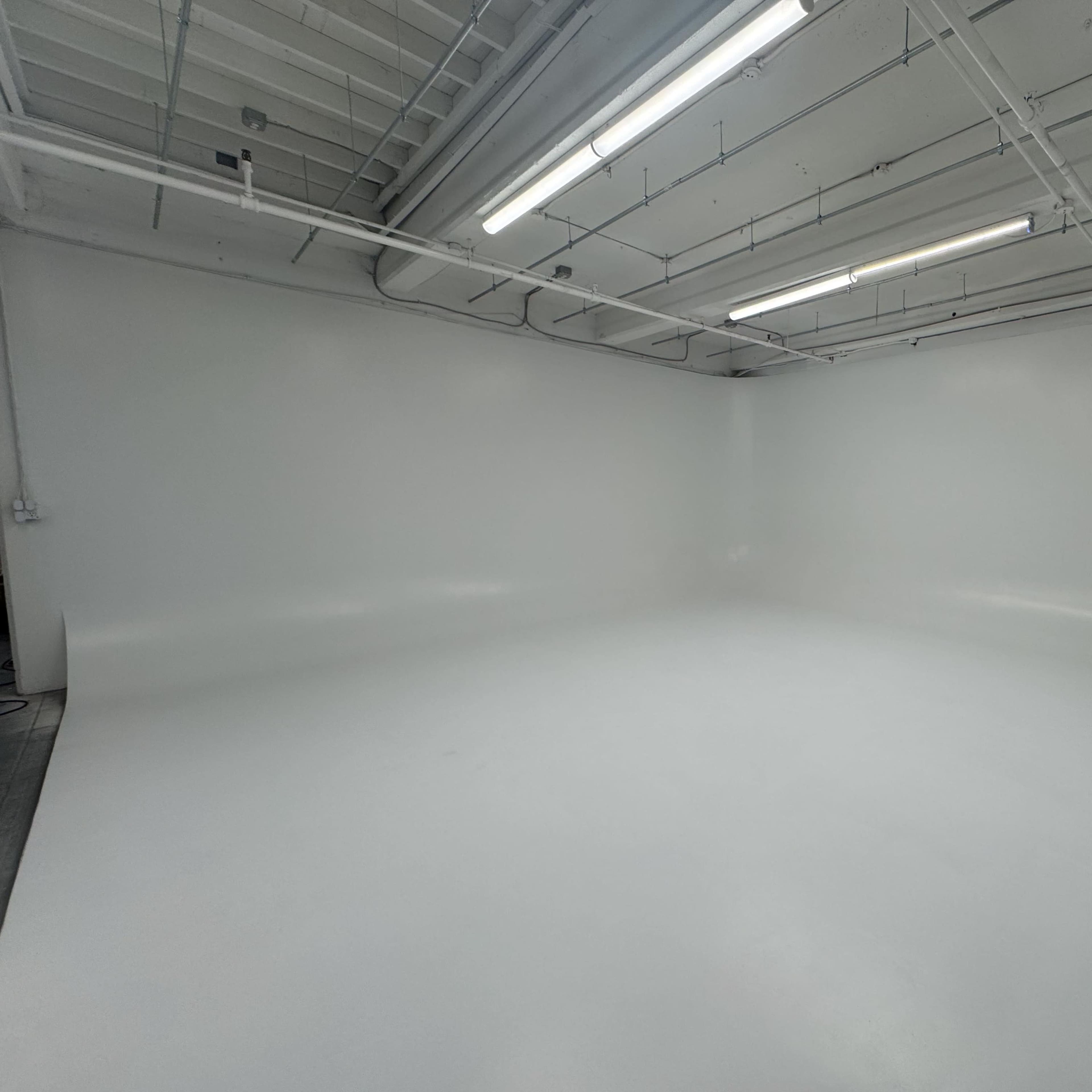 Production Studio with Versatile Sets by Dianor Studios Image in Bergen-Lafayette, Jersey City, NJ