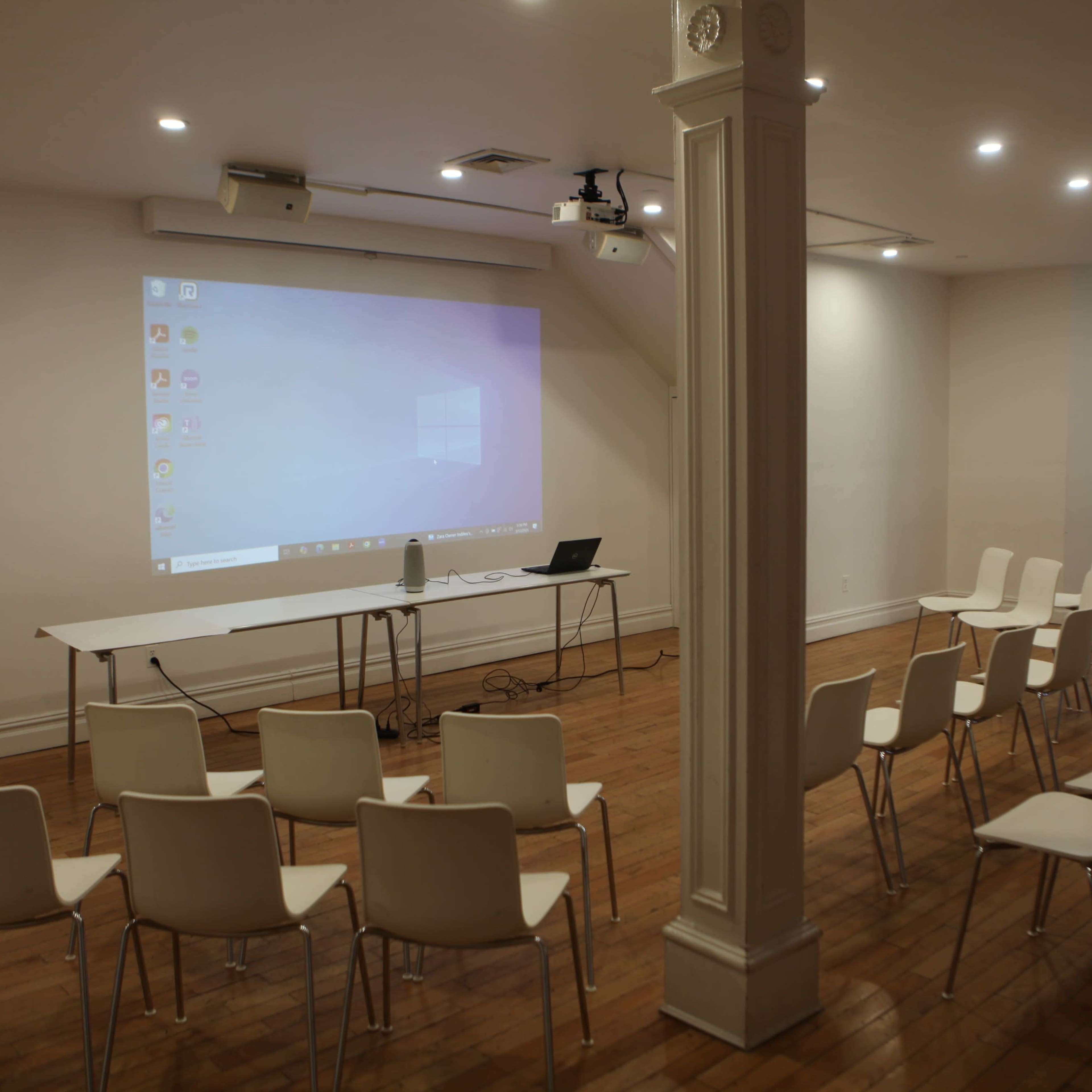 Chic, Bright Greenwich Gallery Studio Image in Greenwich Village, New York, NY