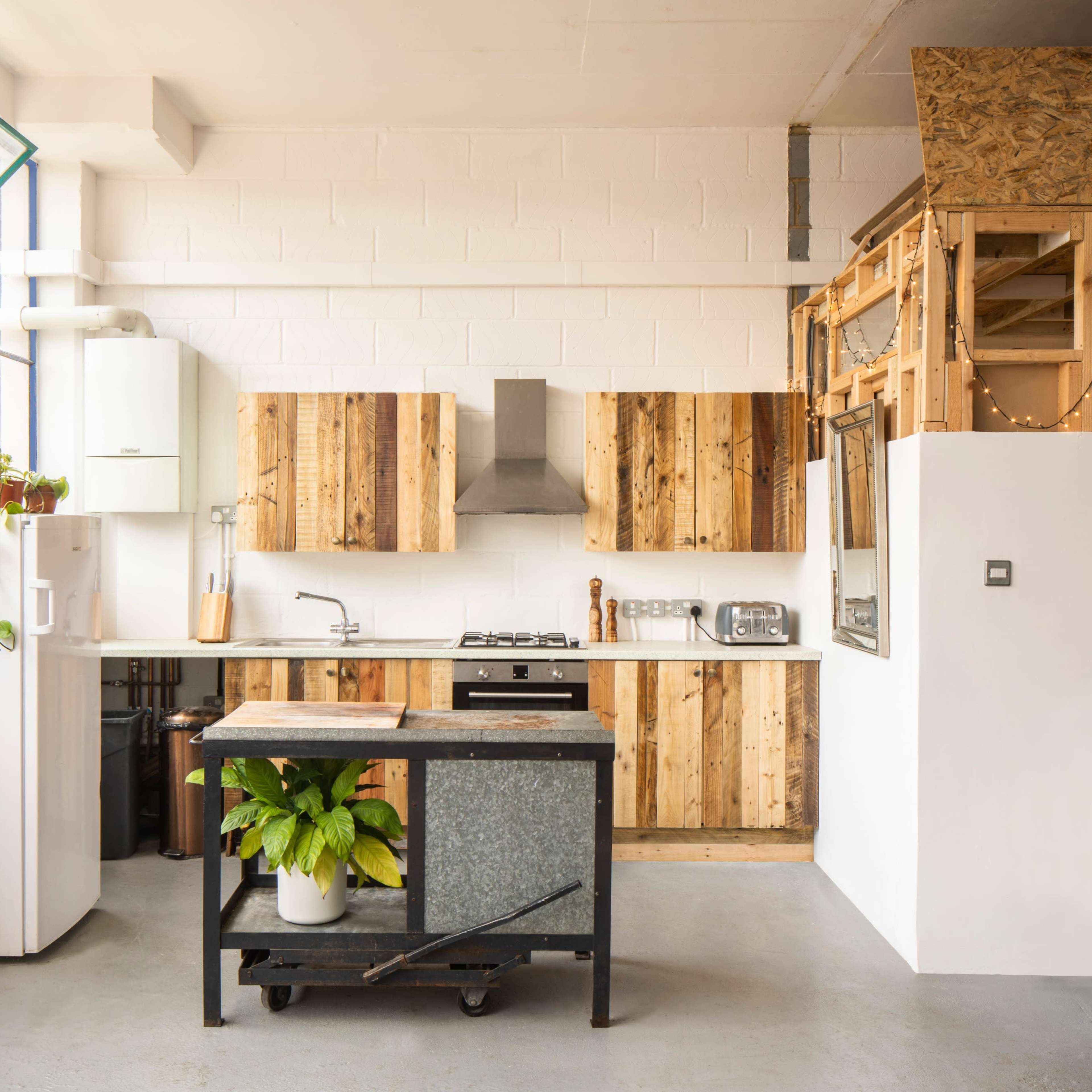 Artistic Warehouse Loft Apartment - Lifestyle / Photography Studio Image in Stratford, London, England