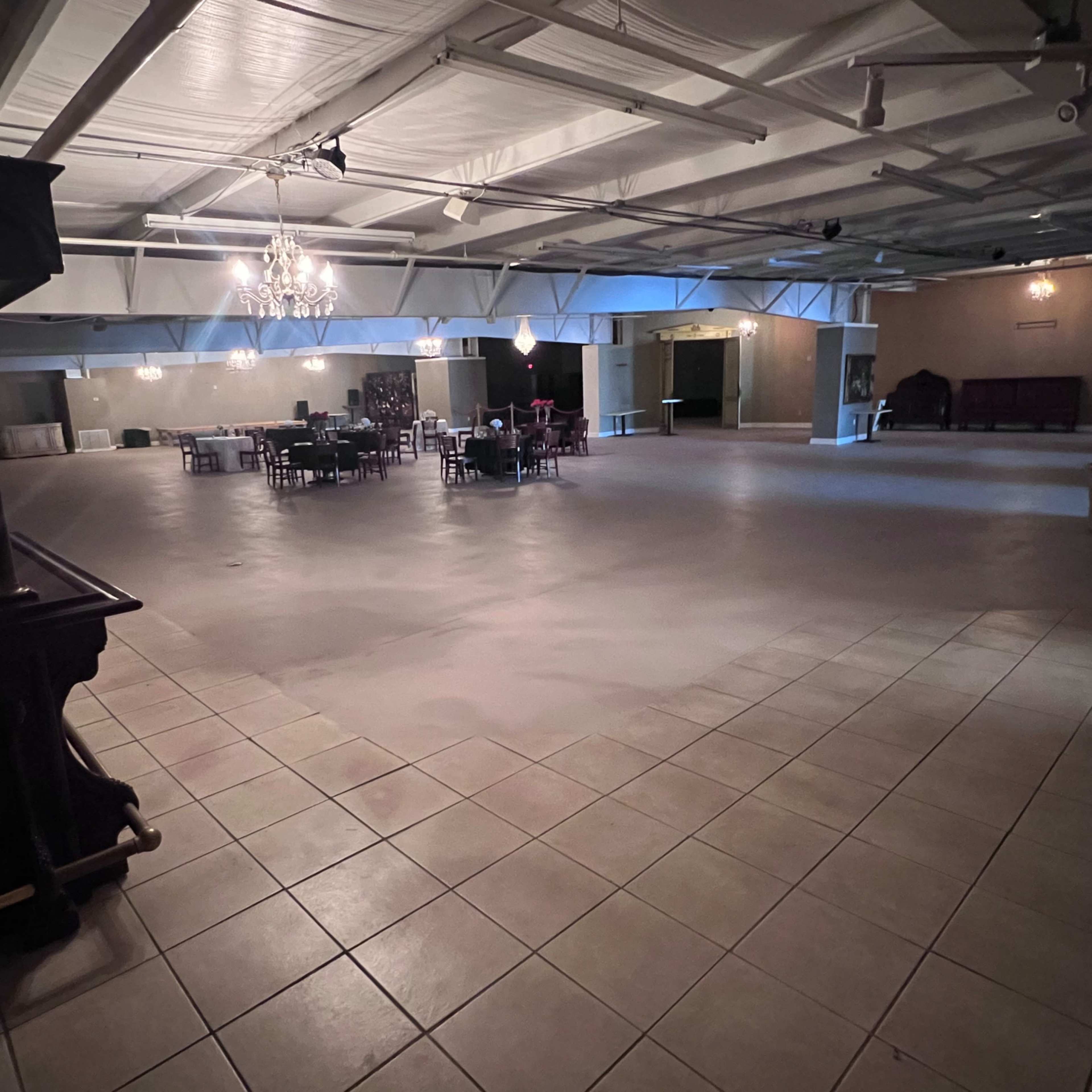 Large Upscale Event Venue Image in LaPlace, LaPlace, LA