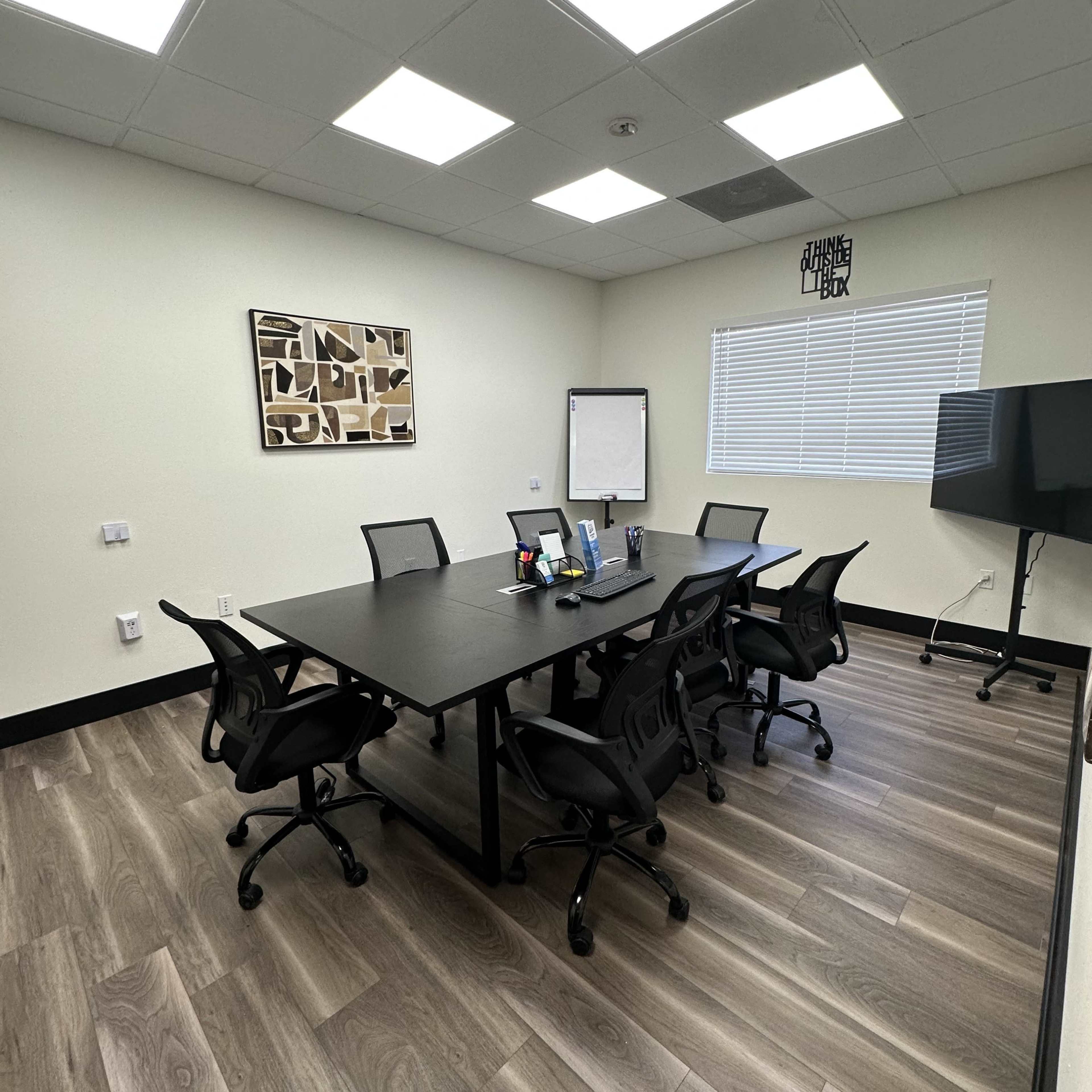 Meeting Room 8-10 People Image in Southchase, Orlando, FL