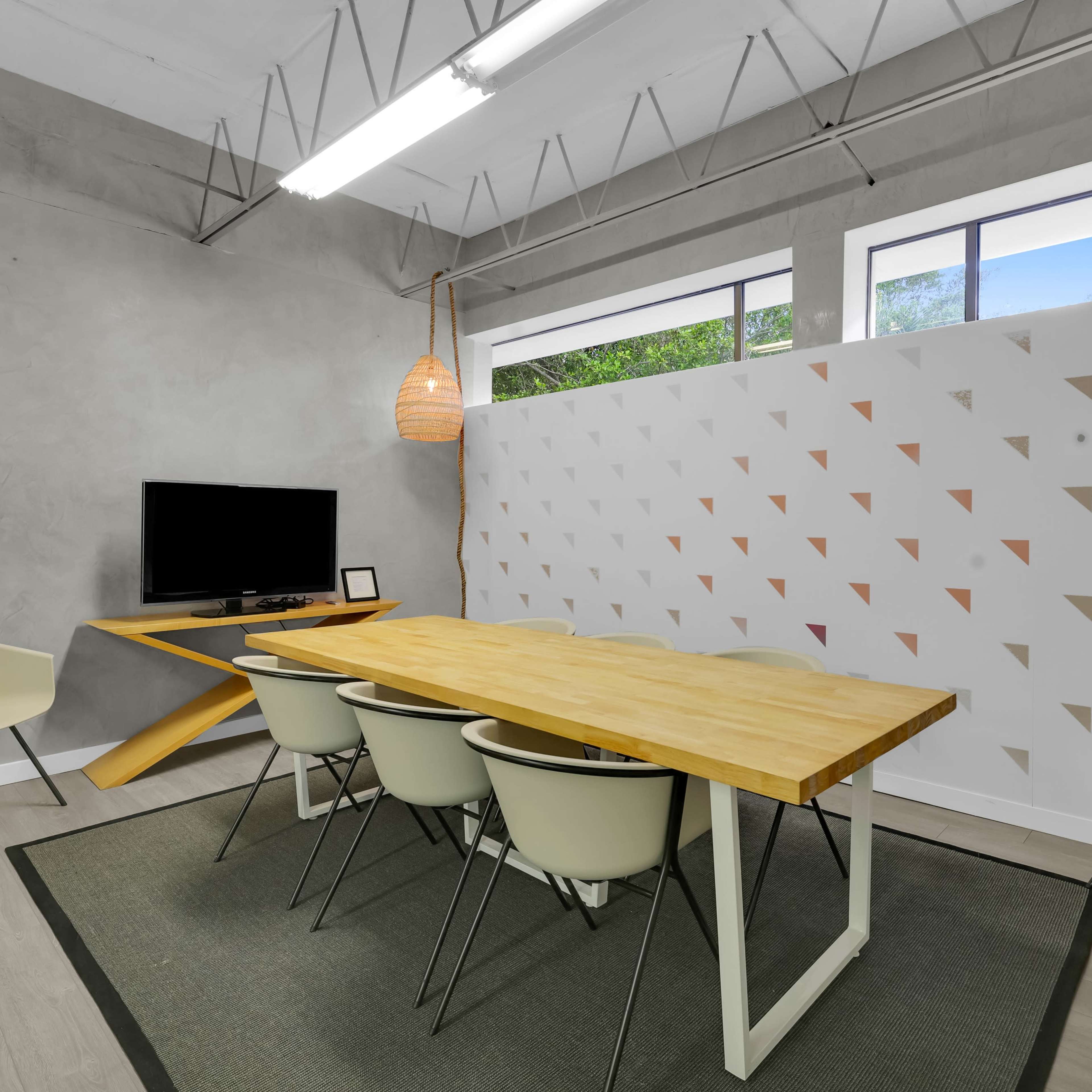 Meeting Space w/ Apple TV Image in Boca Raton, Boca Raton, FL