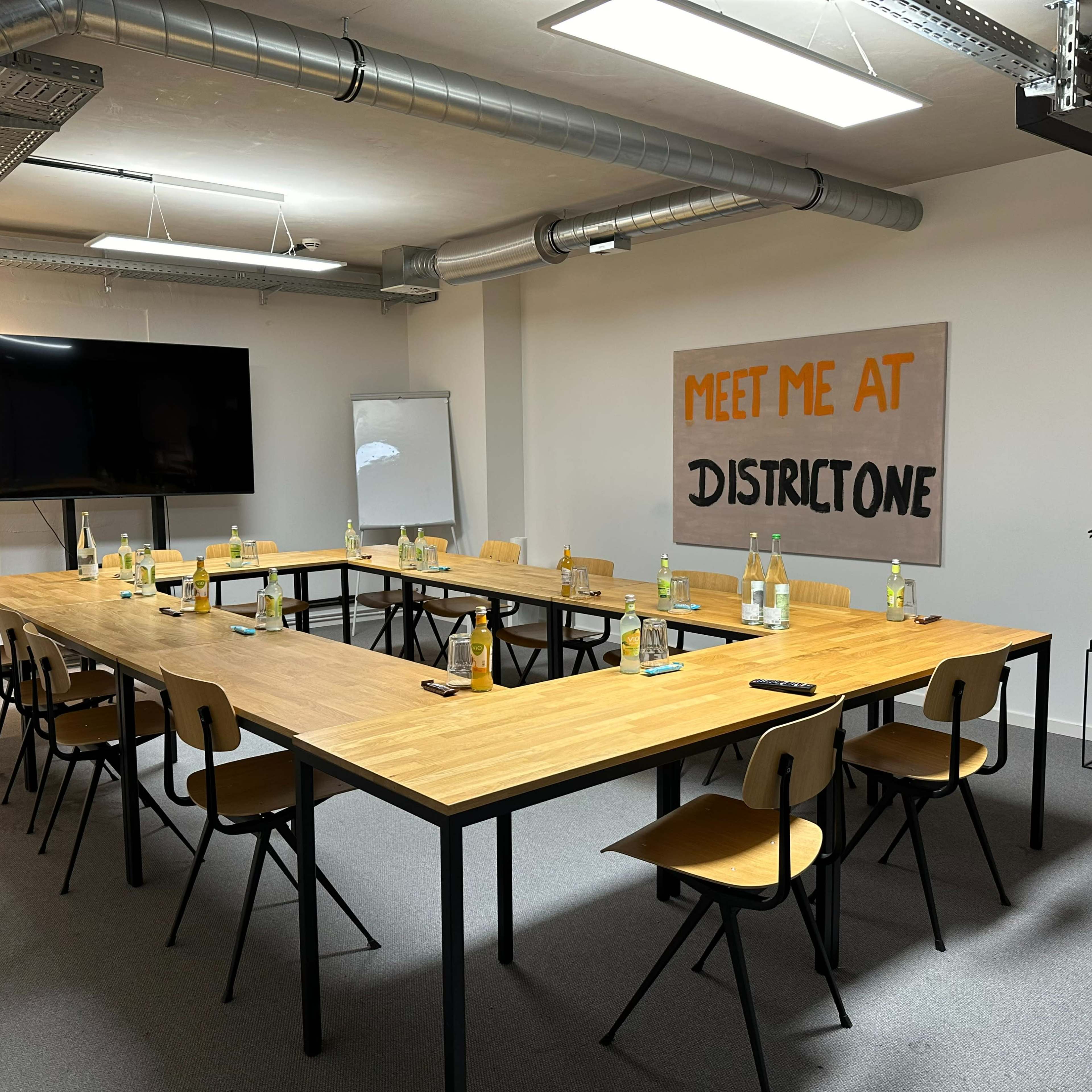 Meetingraum im modernen Space: Ideal geeignet für Workshops und Meetings aller Art Bild in Schöneberg, Berlin, BE