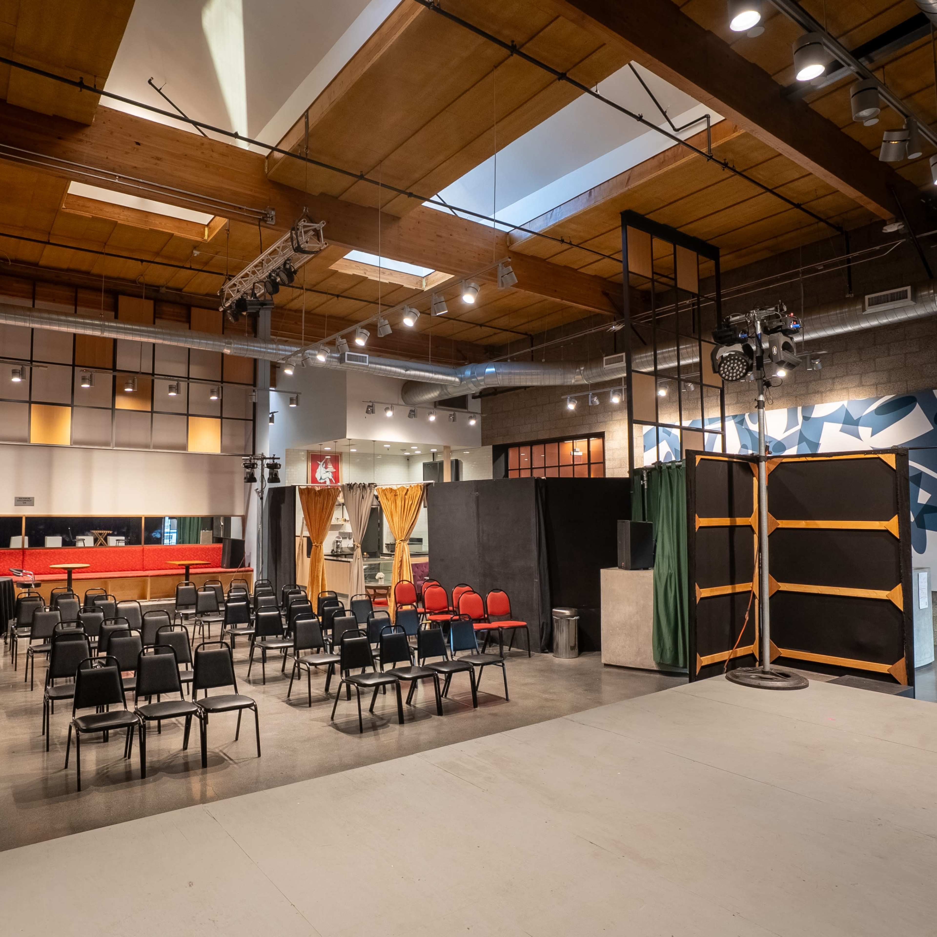 Industrial High Ceiling Theater Image in Hollywood, Los Angeles, CA