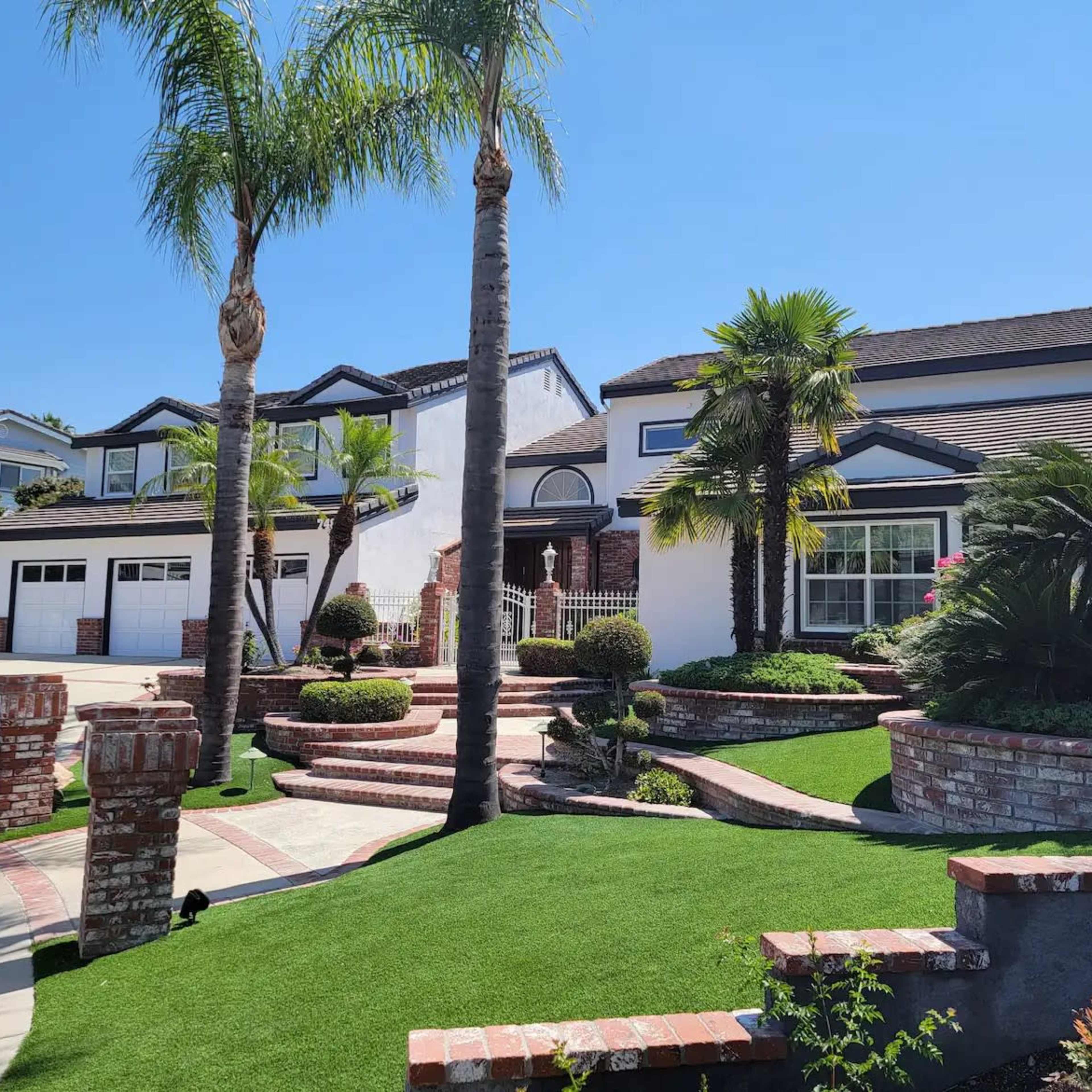 Luxury Hill Villa with Spectacular View Image in Anaheim Hills, Anaheim, CA