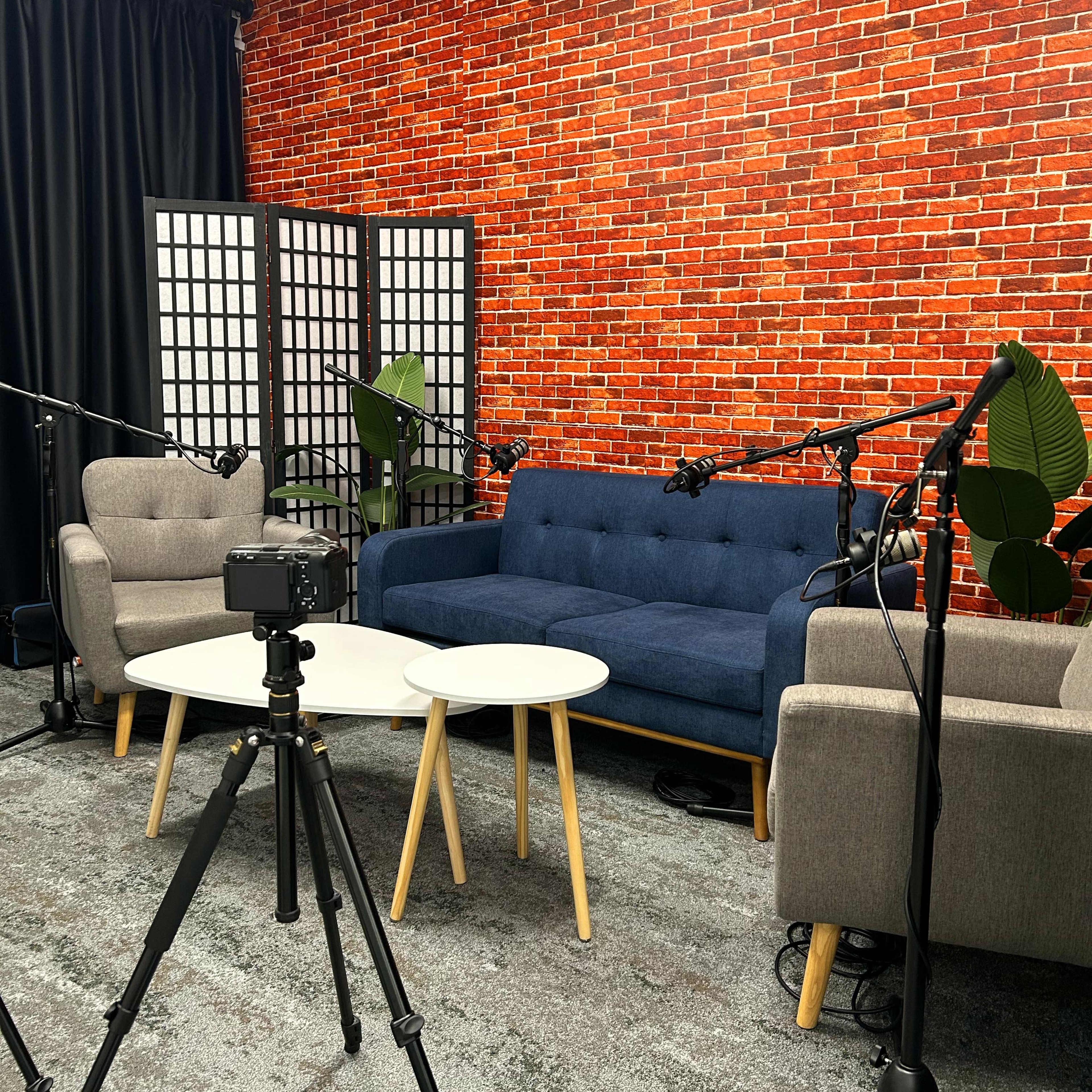 Video Podcast Recording Studio in Orange County, CA Image in Irvine Spectrum Center, Irvine, CA