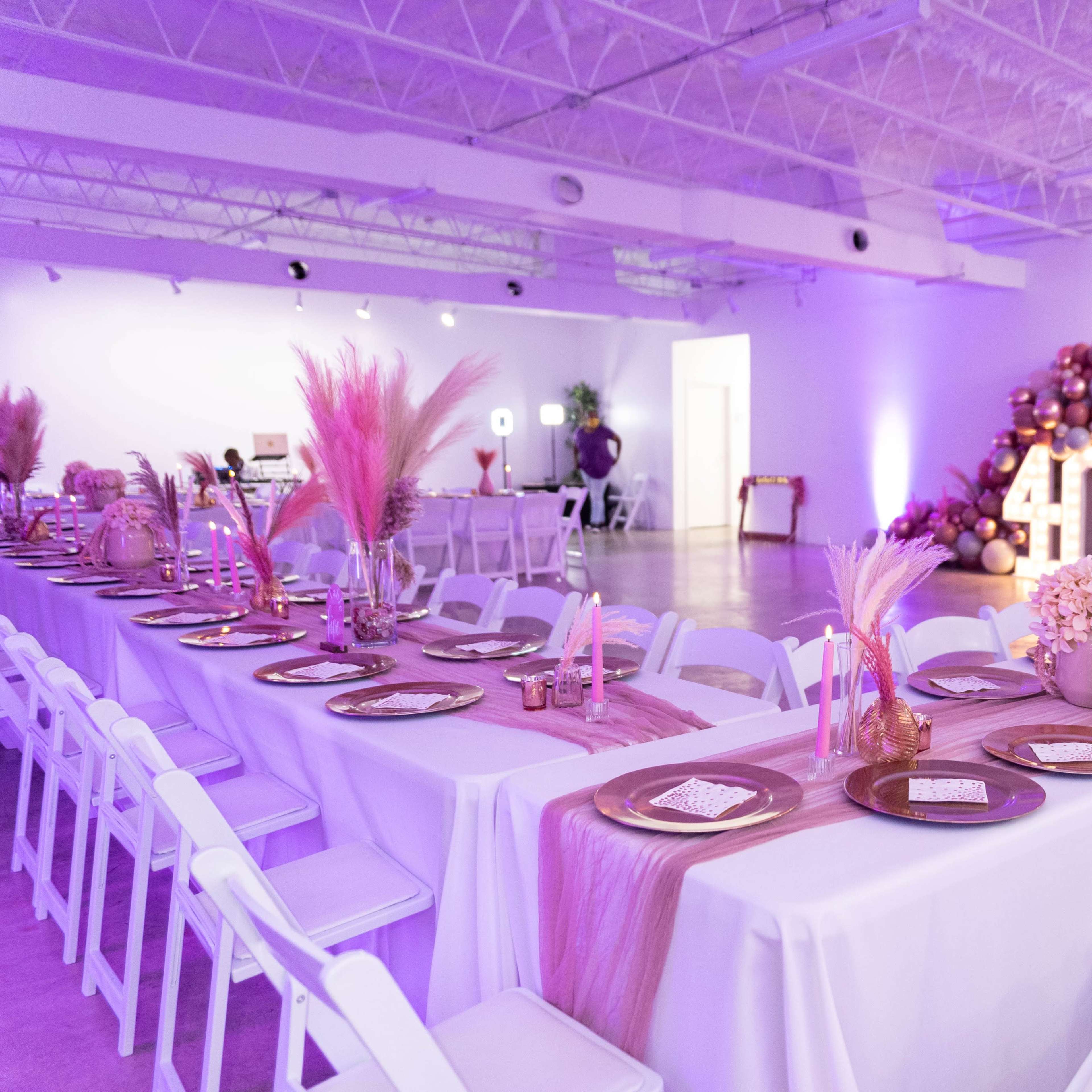 Industrial Style Studio in North Houston Image in Kenchester Park, Houston, TX