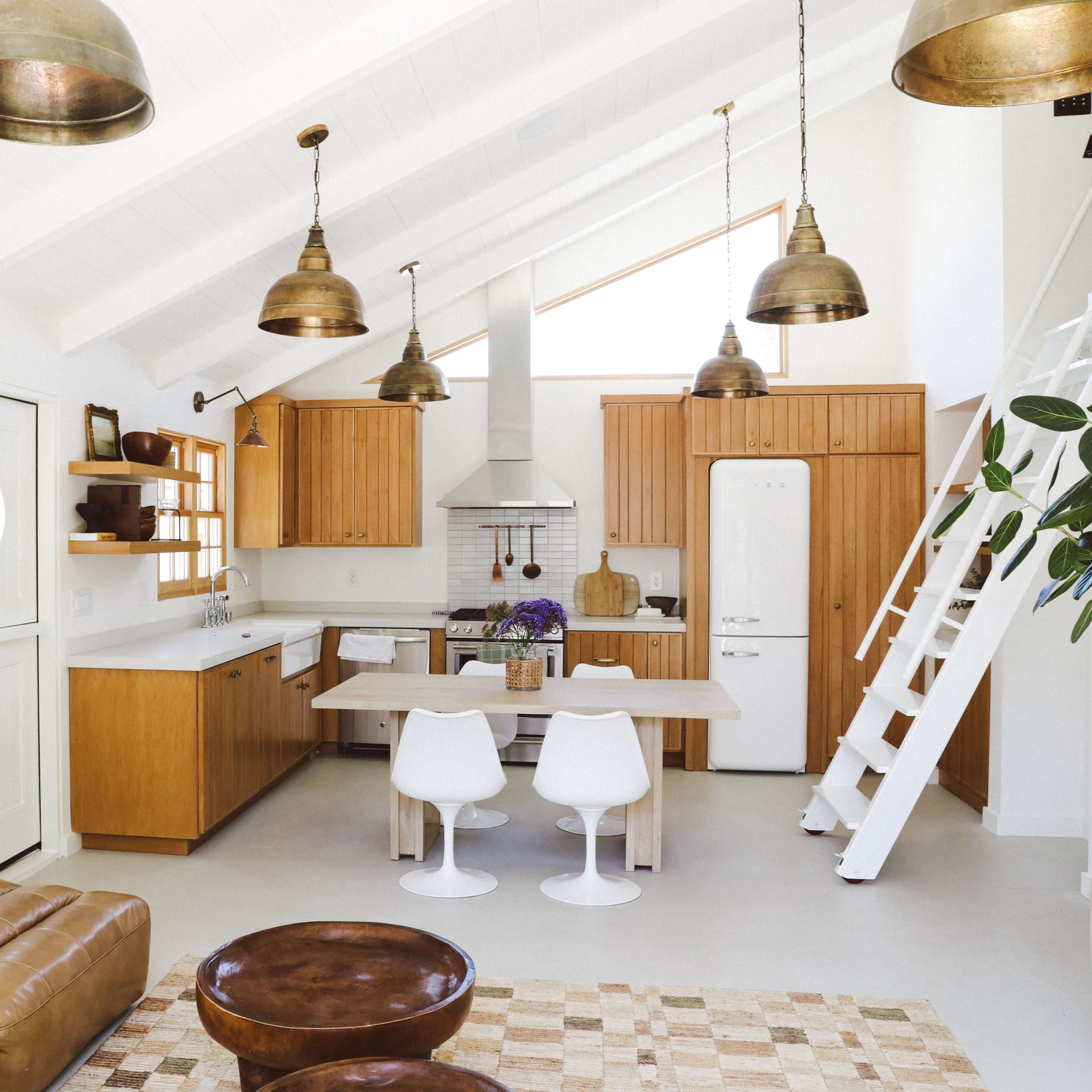 Modern Beach Cottage Image in Huntington Beach, Huntington Beach, CA