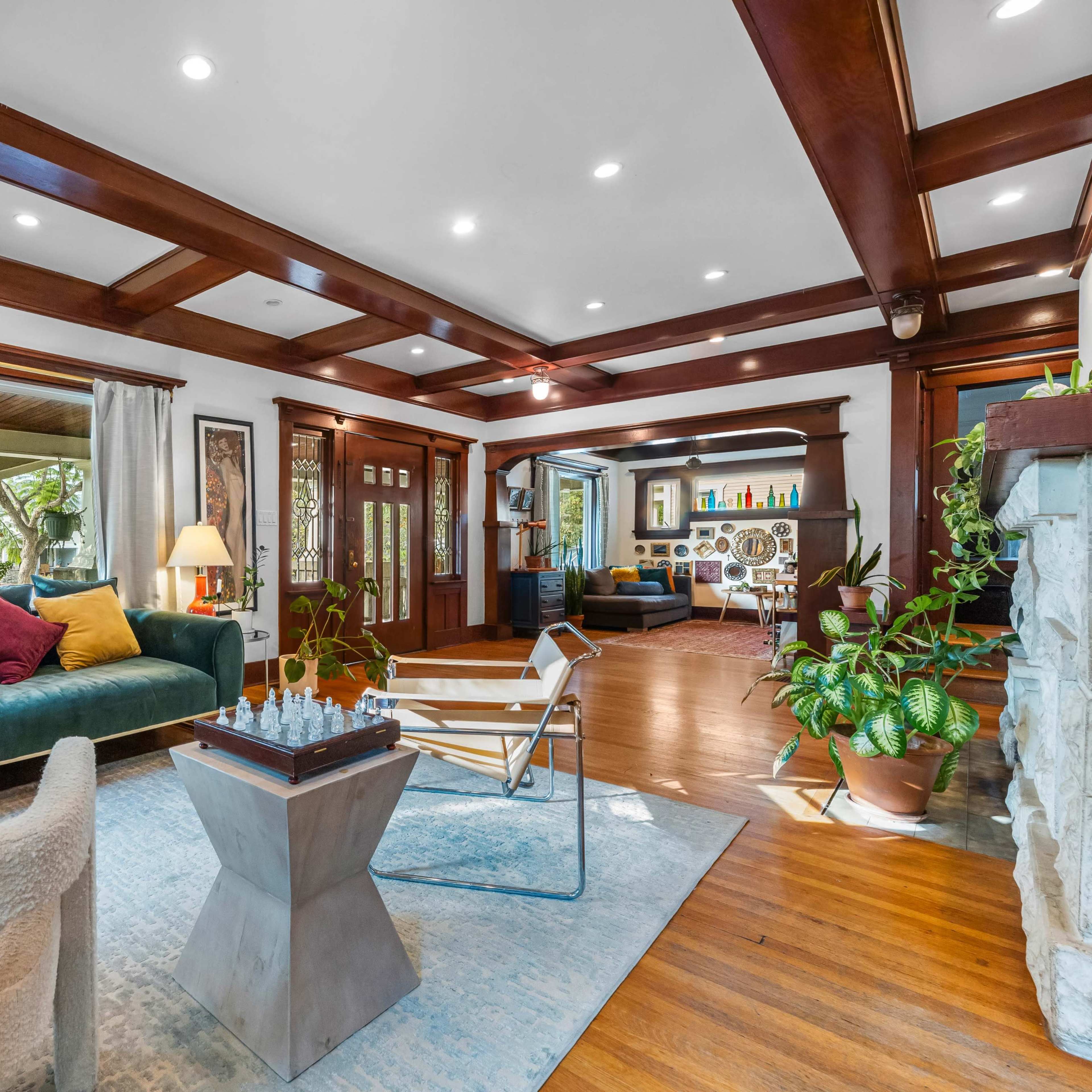 Unique Craftsman Home Perfect for Retreats or Meetings Image in Montecito Heights, Los Angeles, CA