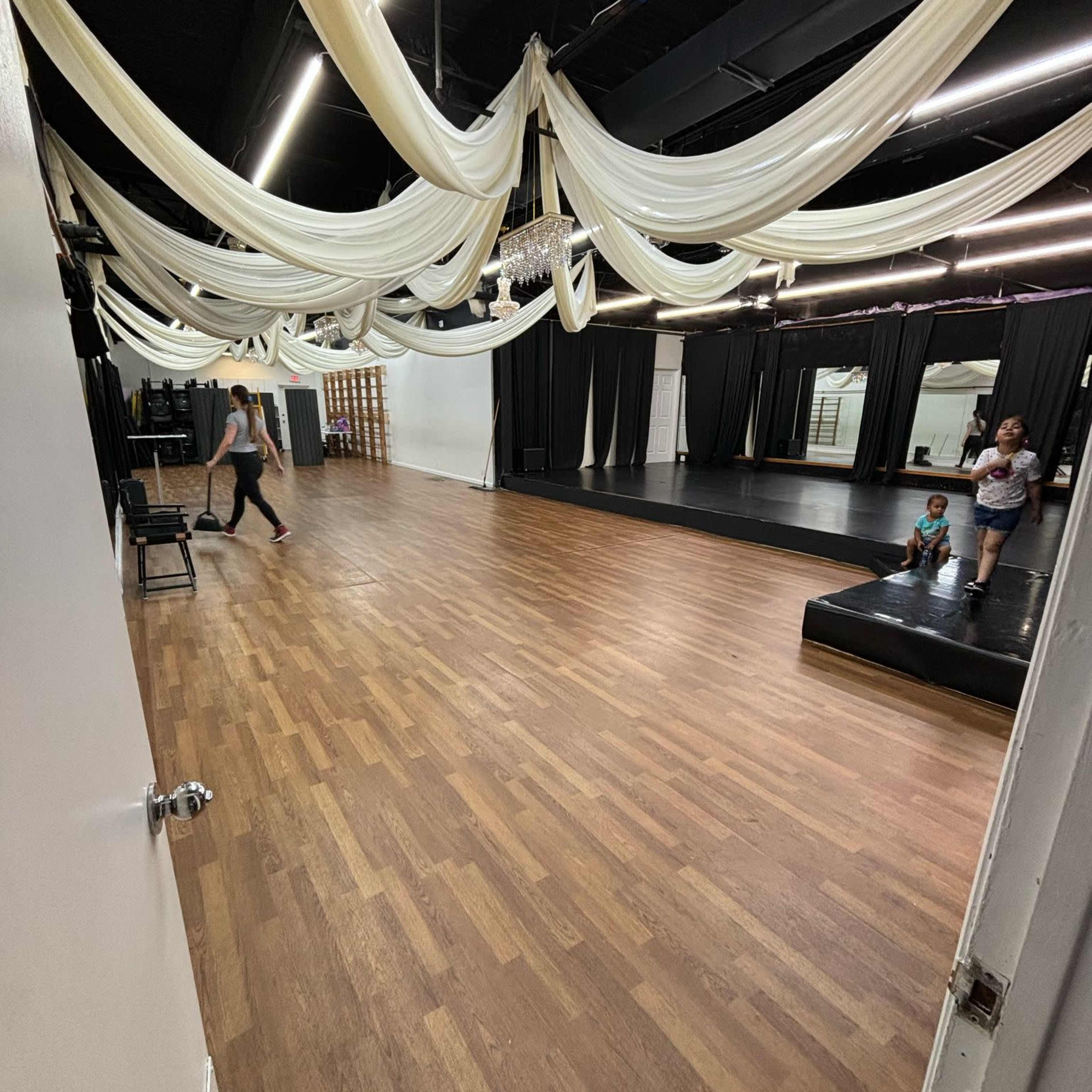 Dance Studio Elegant Veiw Image in , Greenacres, FL