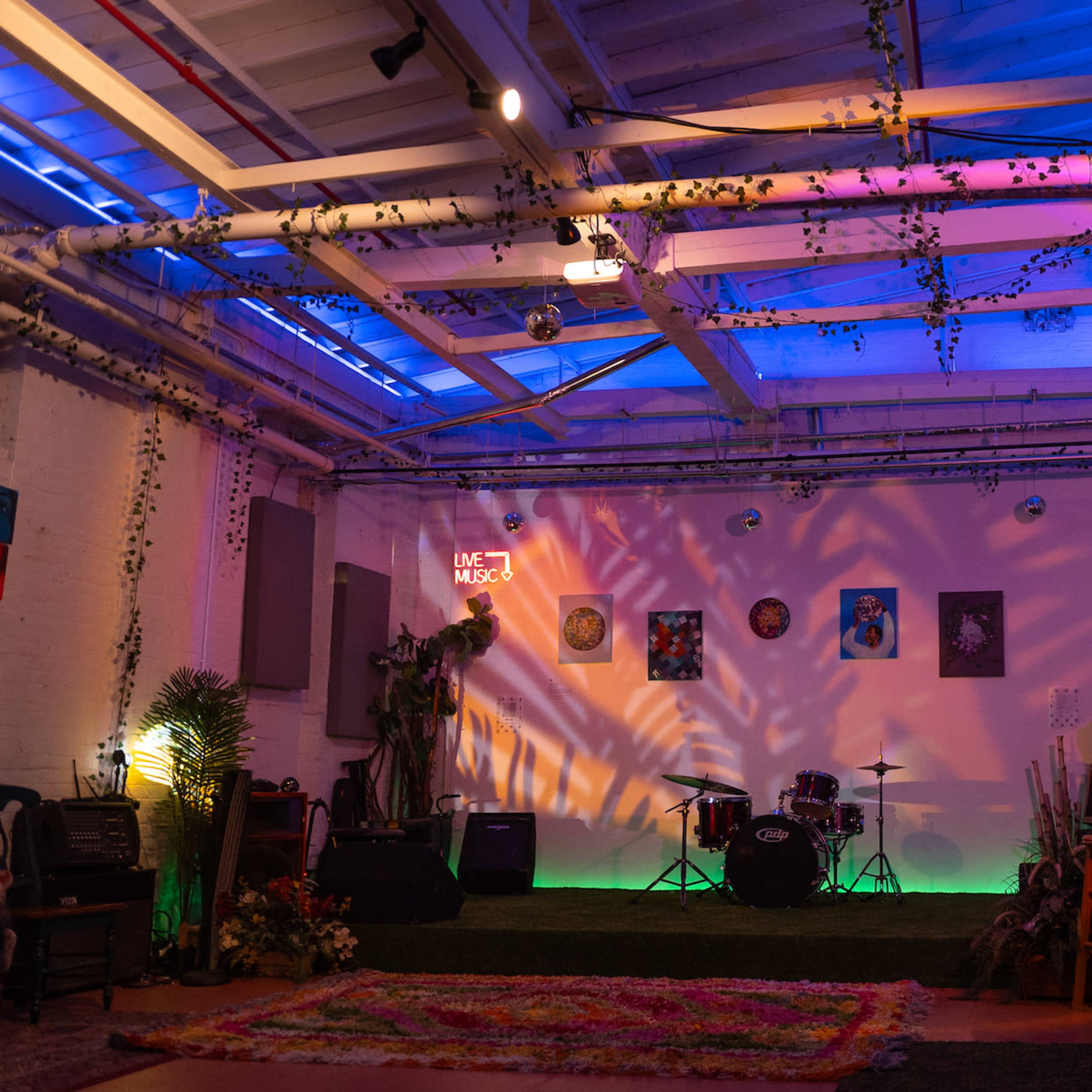 Versatile Community Art Studio and Creative Space Image in Union City, Union City, NJ