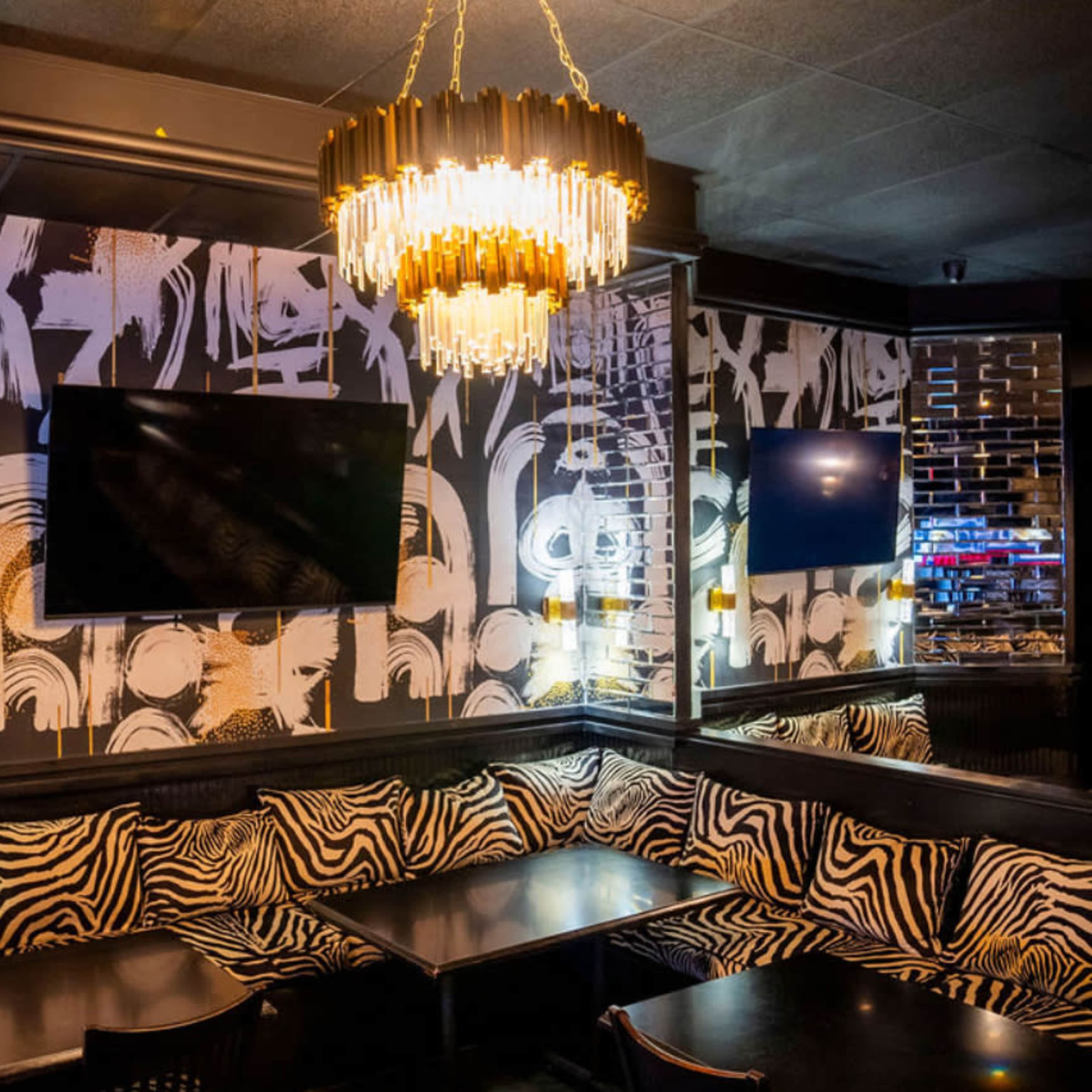 Luxury Restaurant and Lounge Image in , Kennesaw, GA