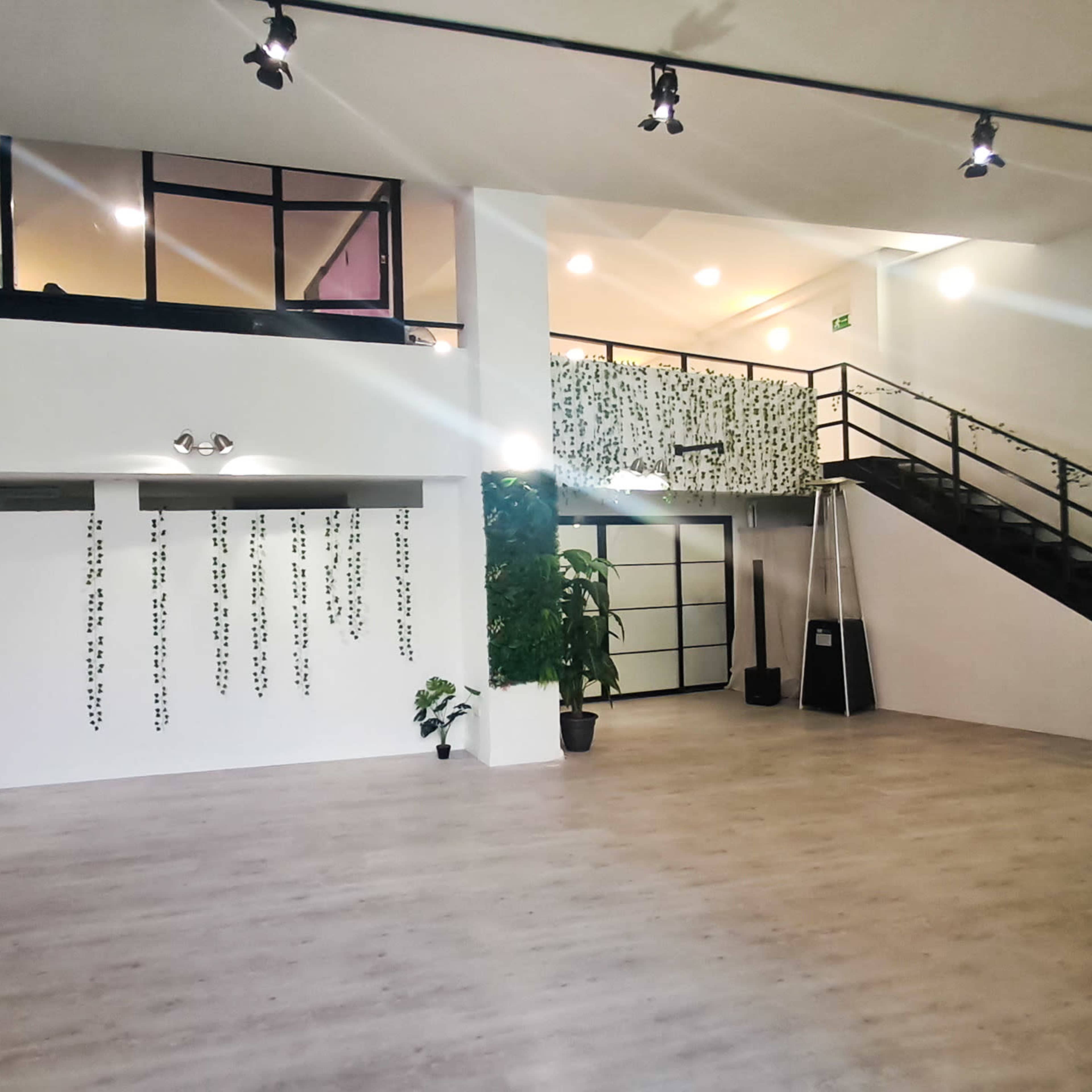 Nave diáfana de 2 plantas en Embajadores Imagen en Madrid, Madrid, MD