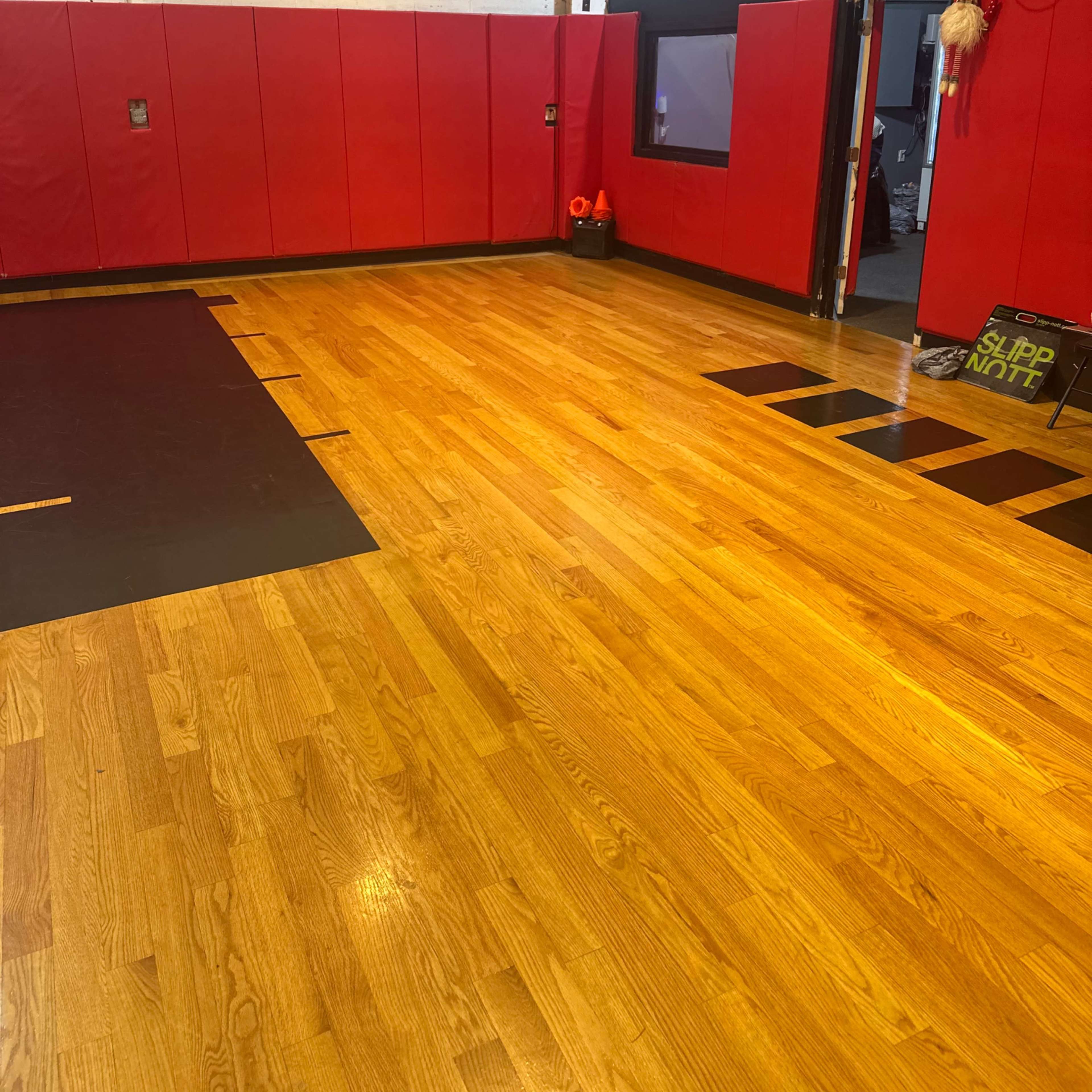 Basketball gym Image in Oyster Bay, South Farmingdale, NY