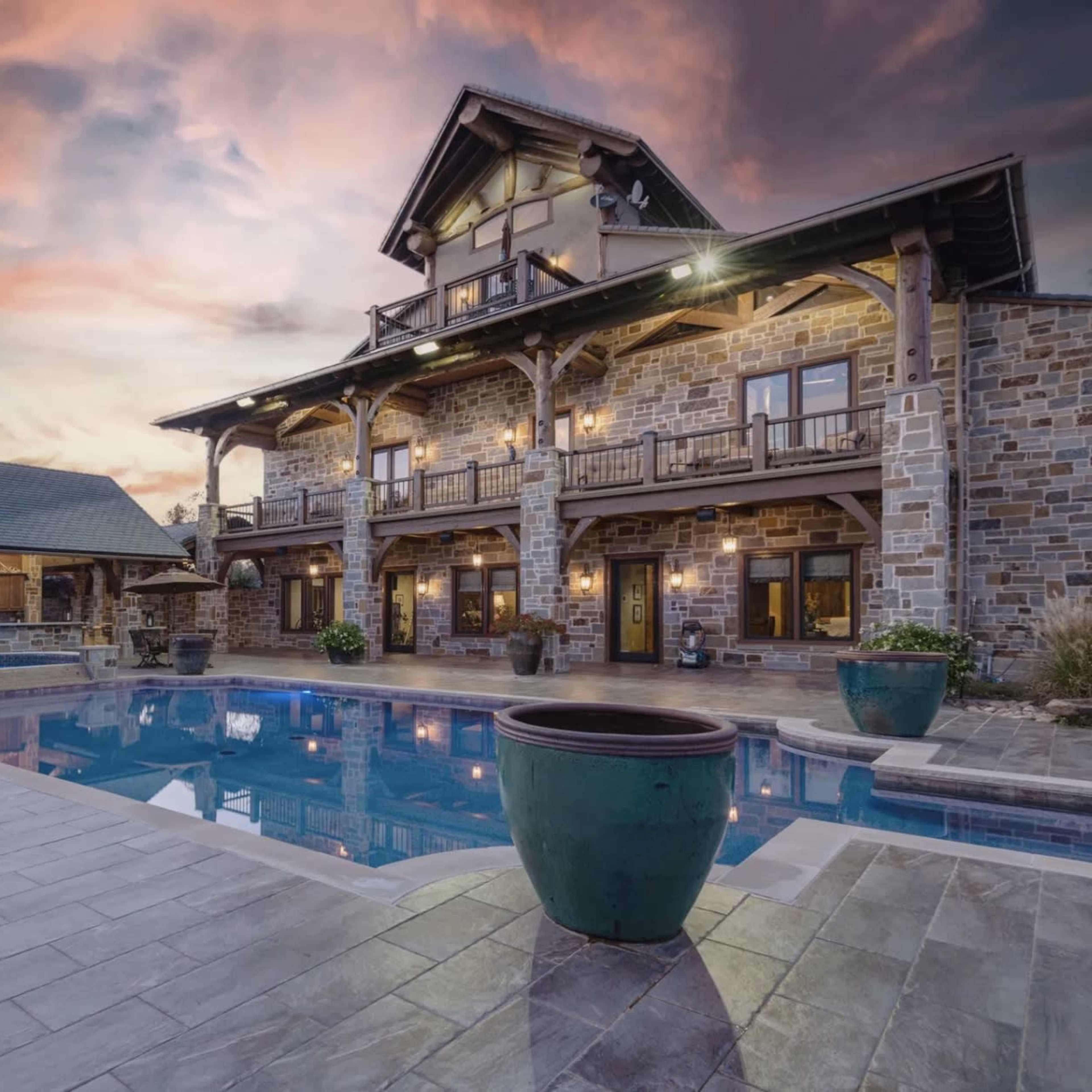 135 acres of expansive, rolling farm land and Montana-style log and stone home is an ideal filming location. Image in , Ennis, TX