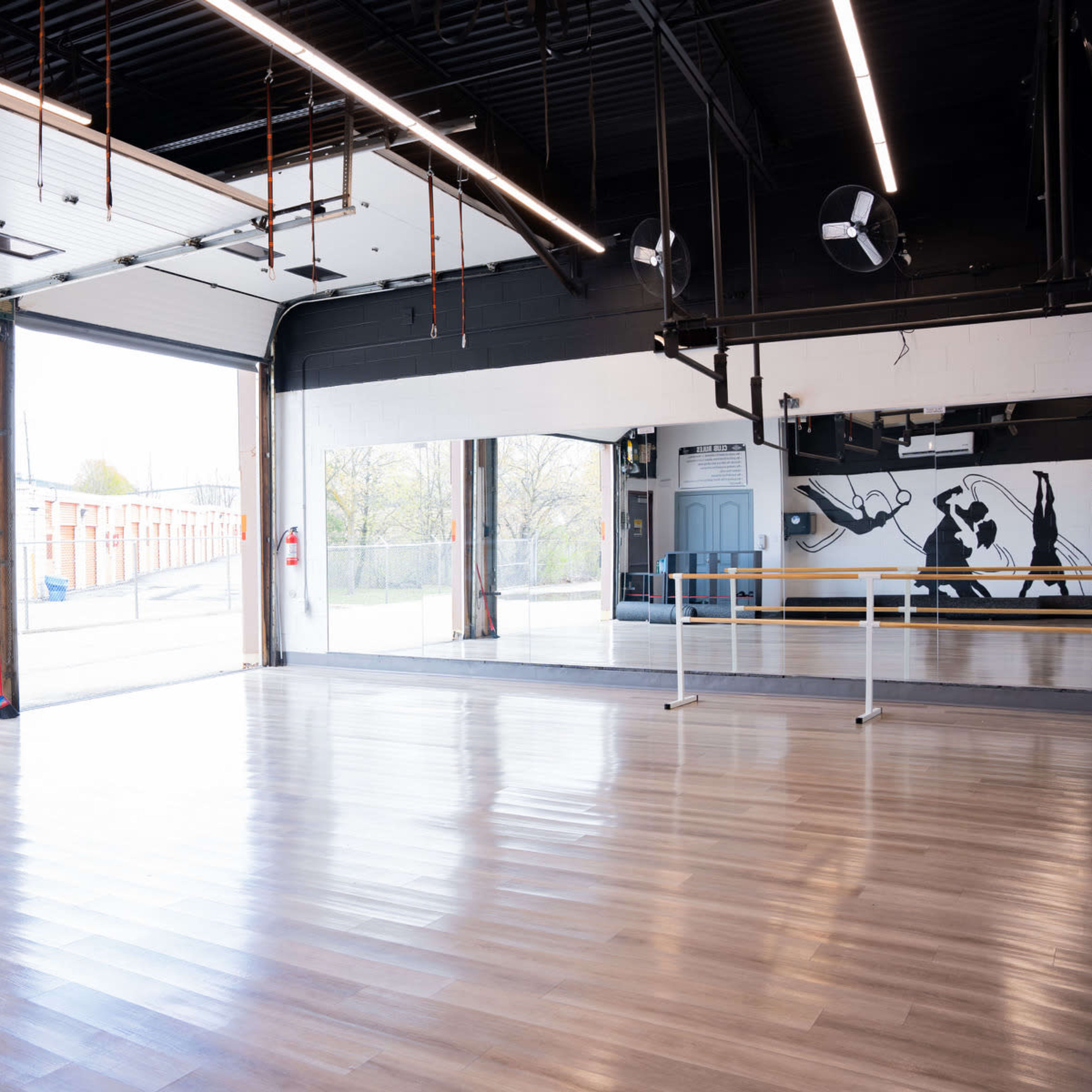850 Sq Dance/Yoga Studio and Small Event Space (STUDIO B) Image in Mississauga, Mississauga, ON