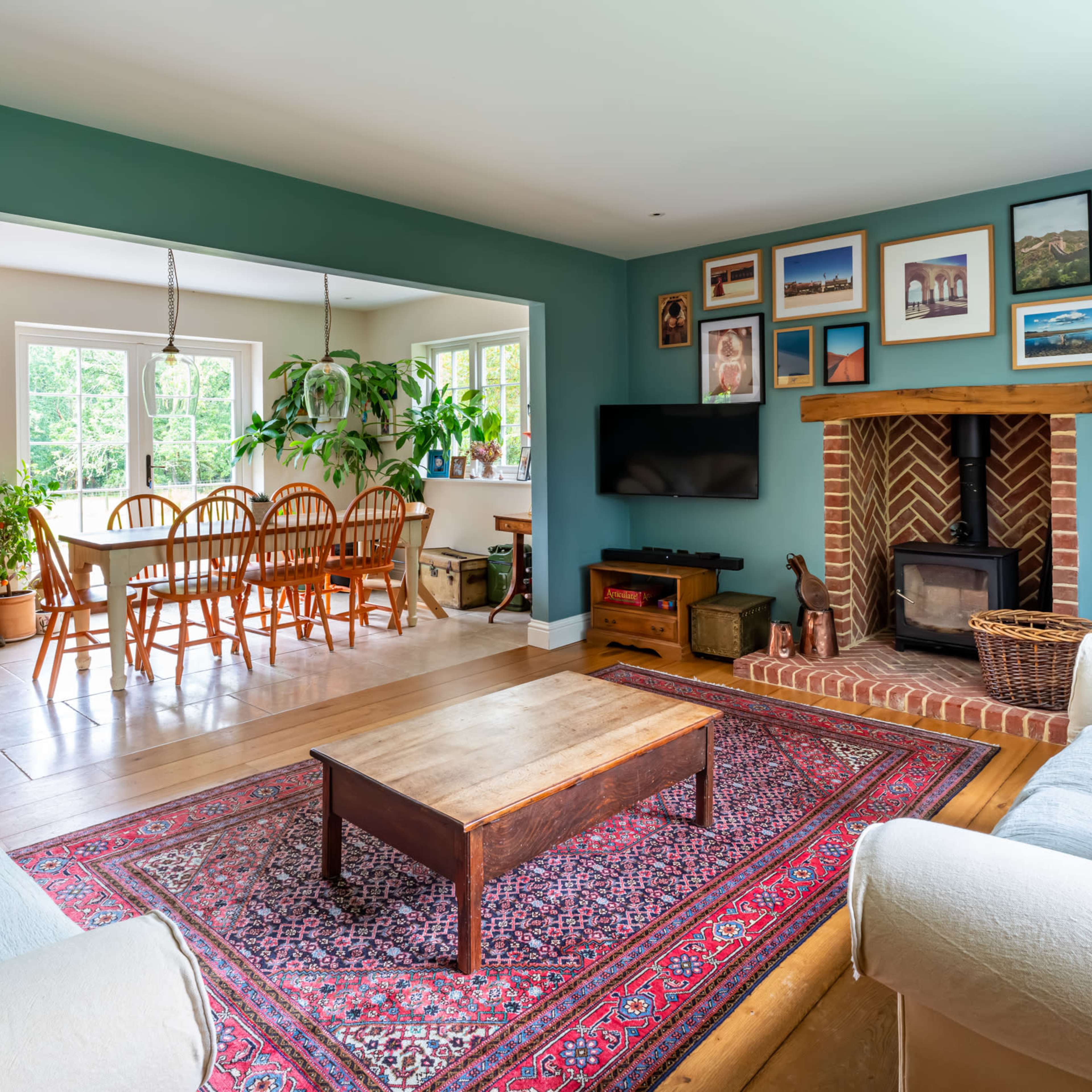 Country House with Beautiful Garden surrounded by Woodland Image in Elsted and Treyford, Midhurst, England