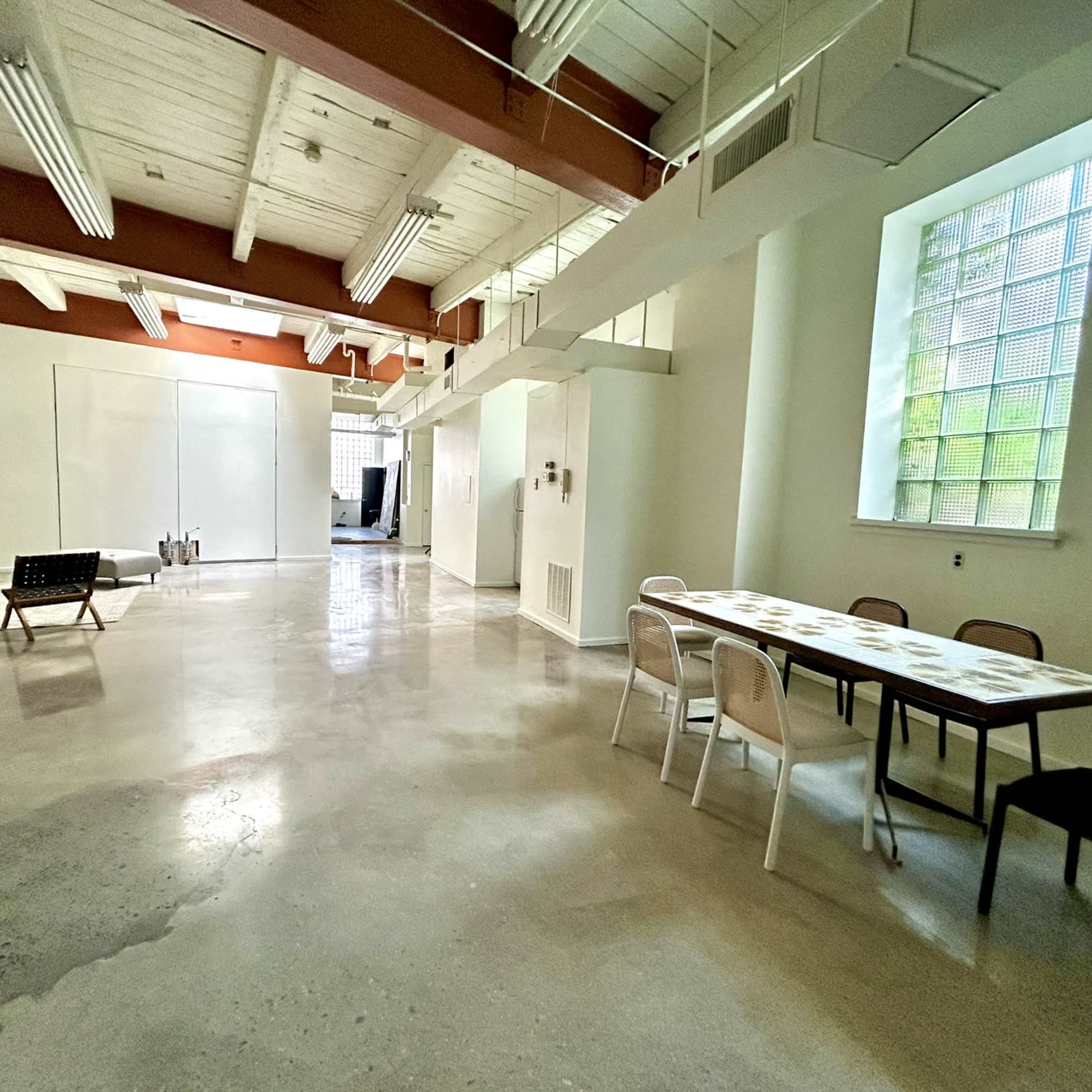 Versatile 3,000 Sq Ft First Floor and Backyard of Warehouse in South Philly – Ideal for Photo + Film Shoots Image in Queen Village, Philadelphia, PA
