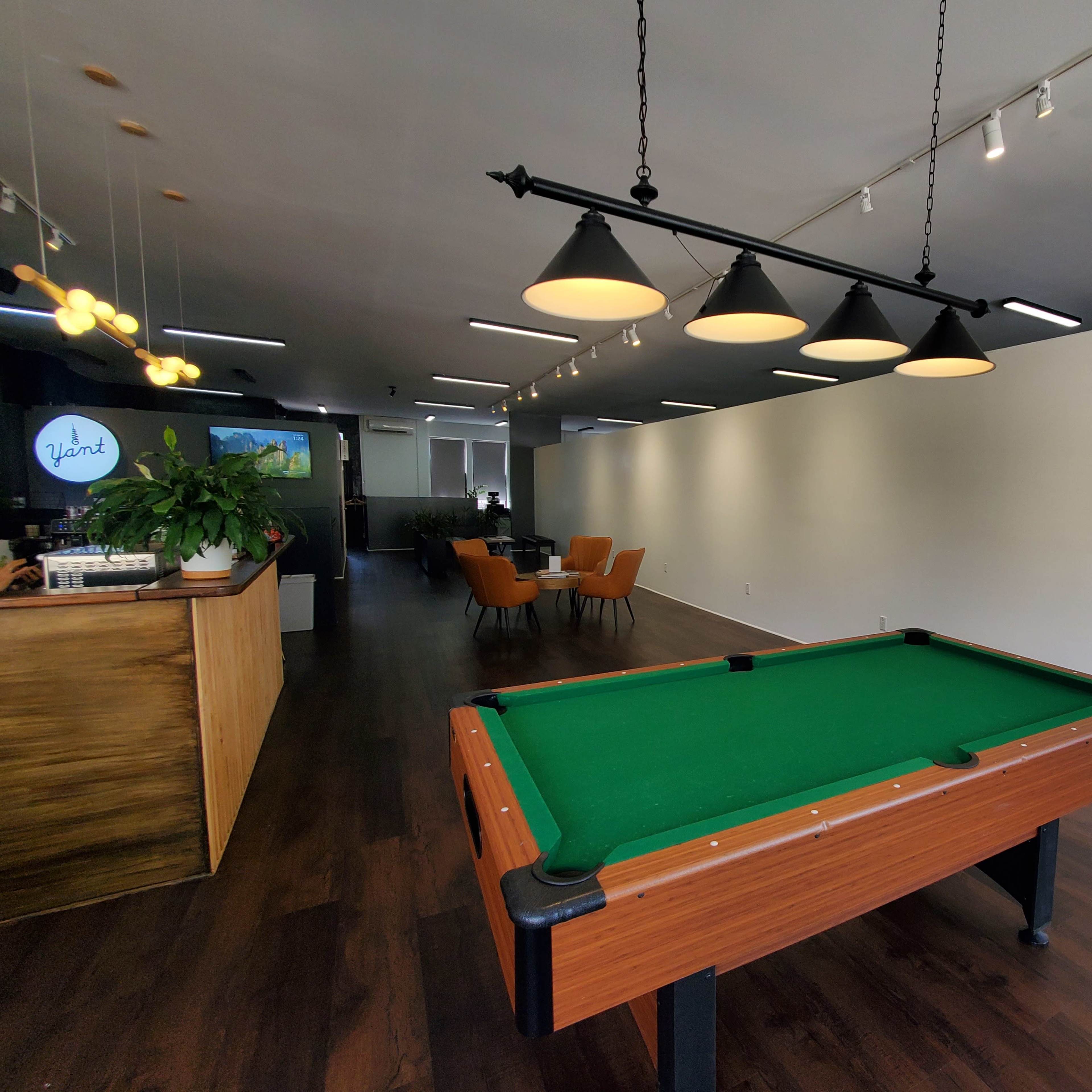 Bright, open space gallery style studio in the heart of Forest Hills Image in Forest Hills, Queens County, NY