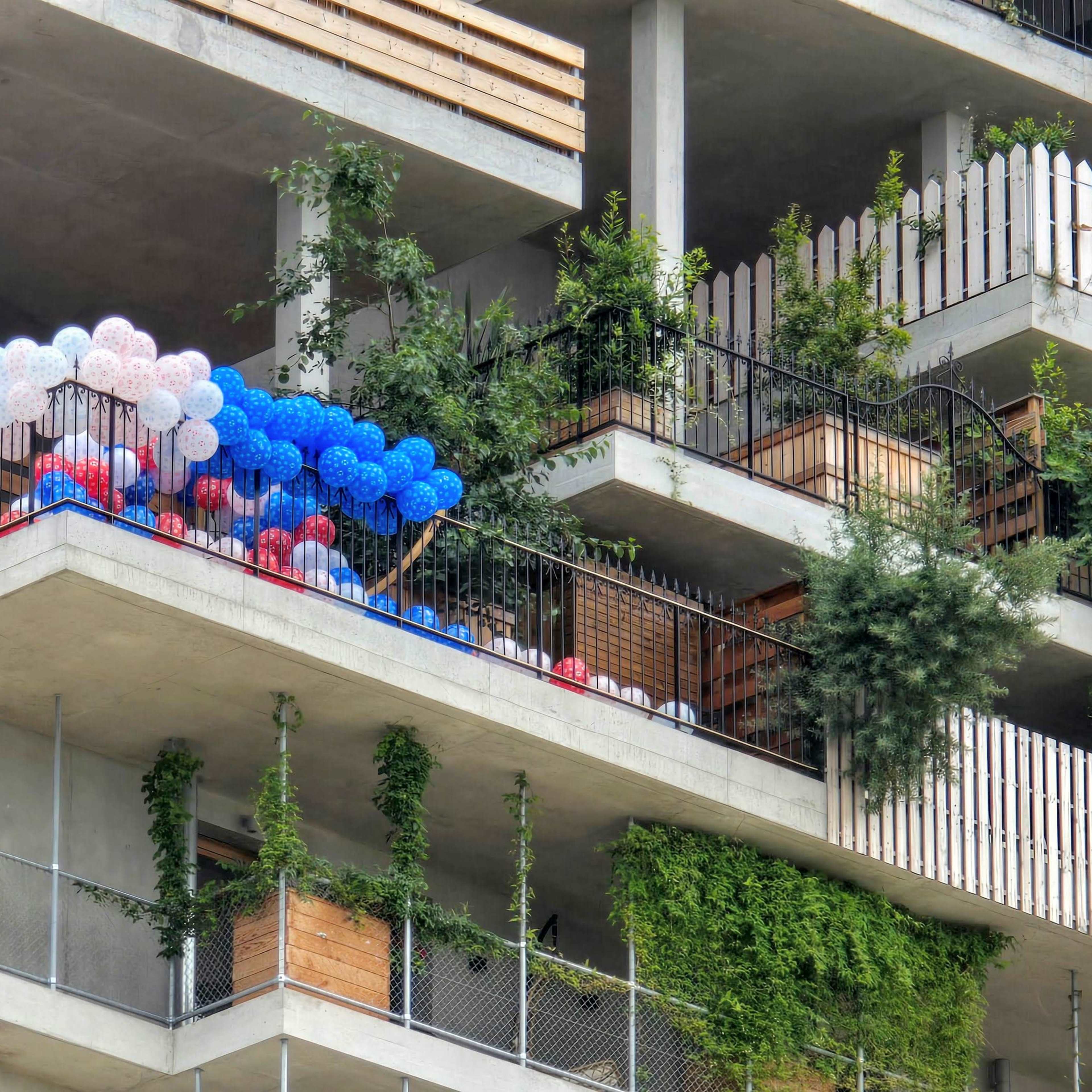 Baby Shower et anniversaires en Terrasse vue panoramique Image dans Bécon-les-Bruyères, Asnières-sur-Seine, Île-de-France