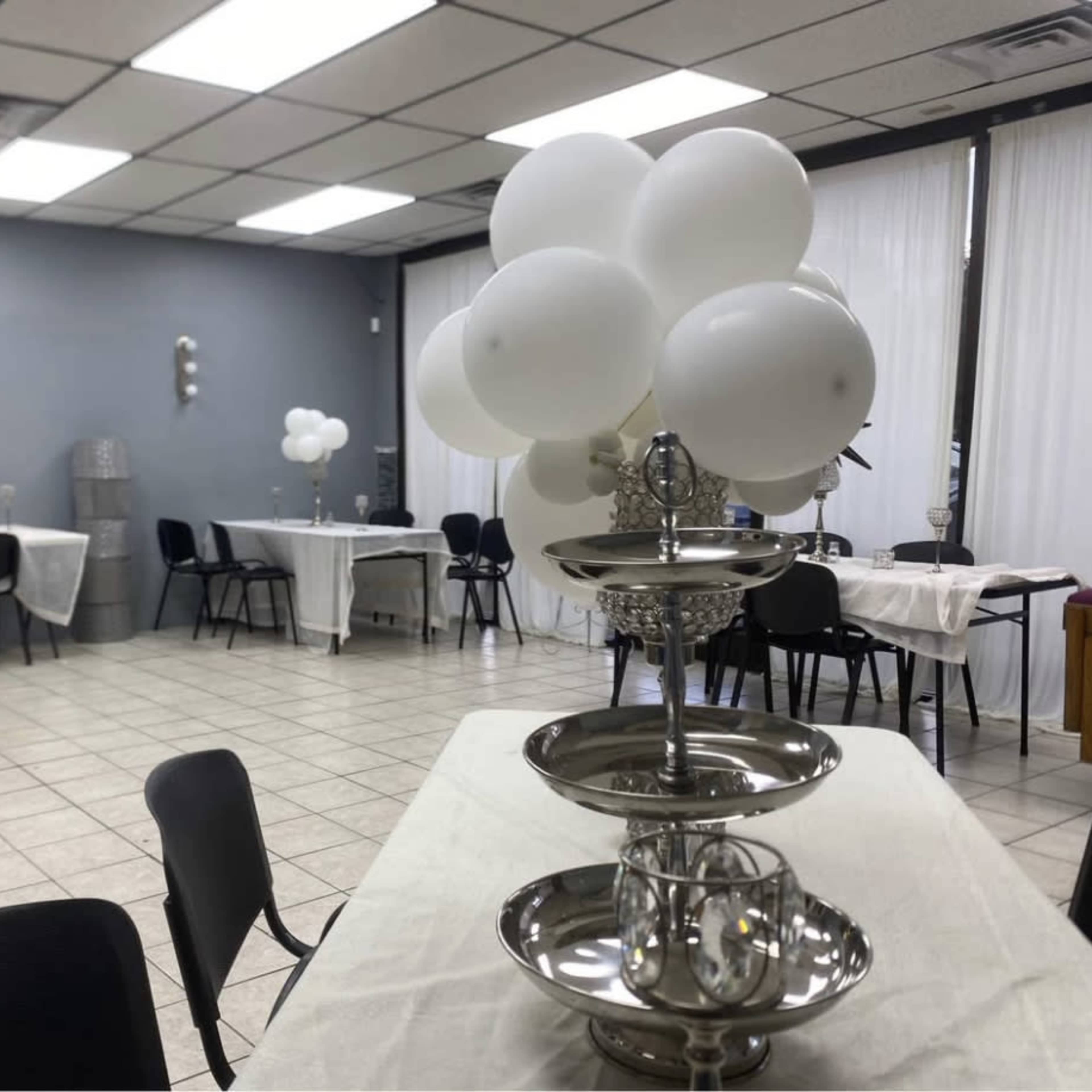 Magical ambiance Image in Balmoral, Memphis, TN