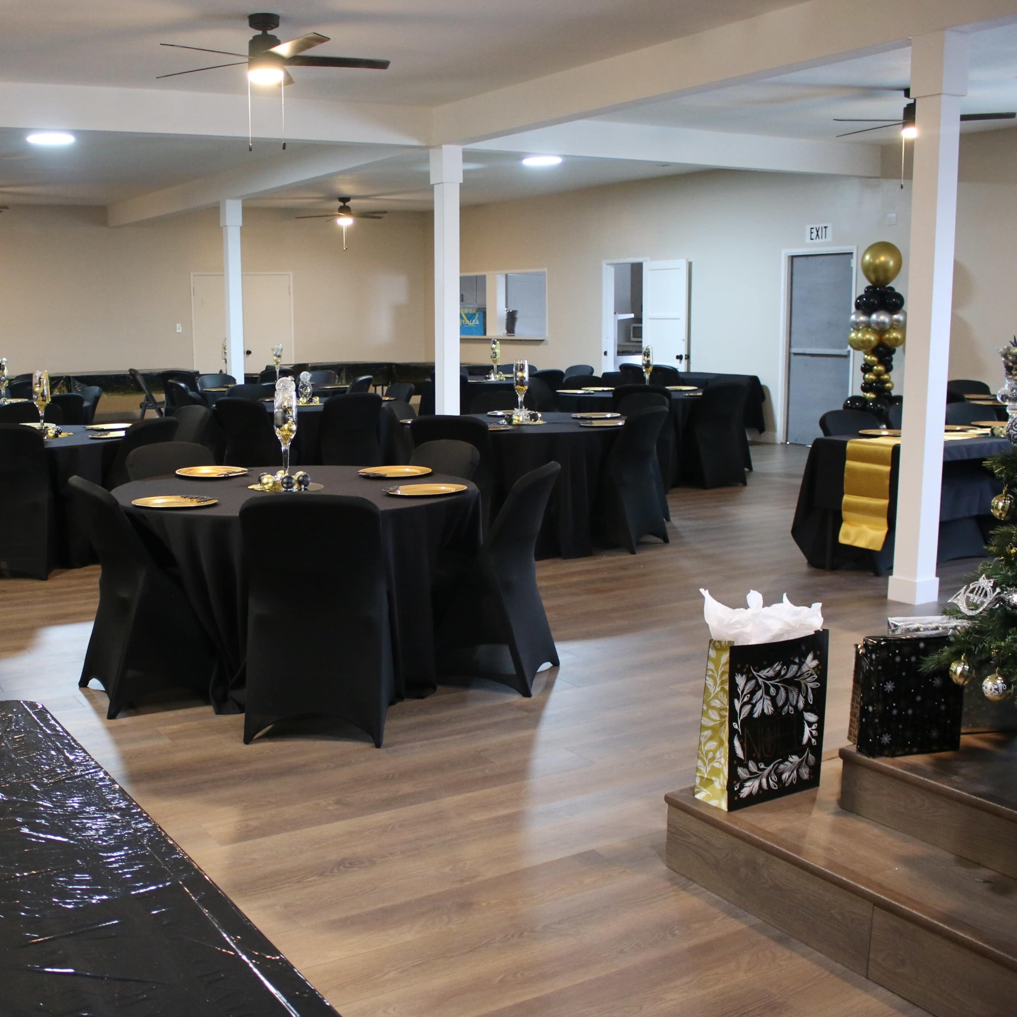 Urban Loft Venue: Banquets, Small Concerts, Events, Conferences, Photoshoots & More Image in Hawthorne, Hawthorne, CA