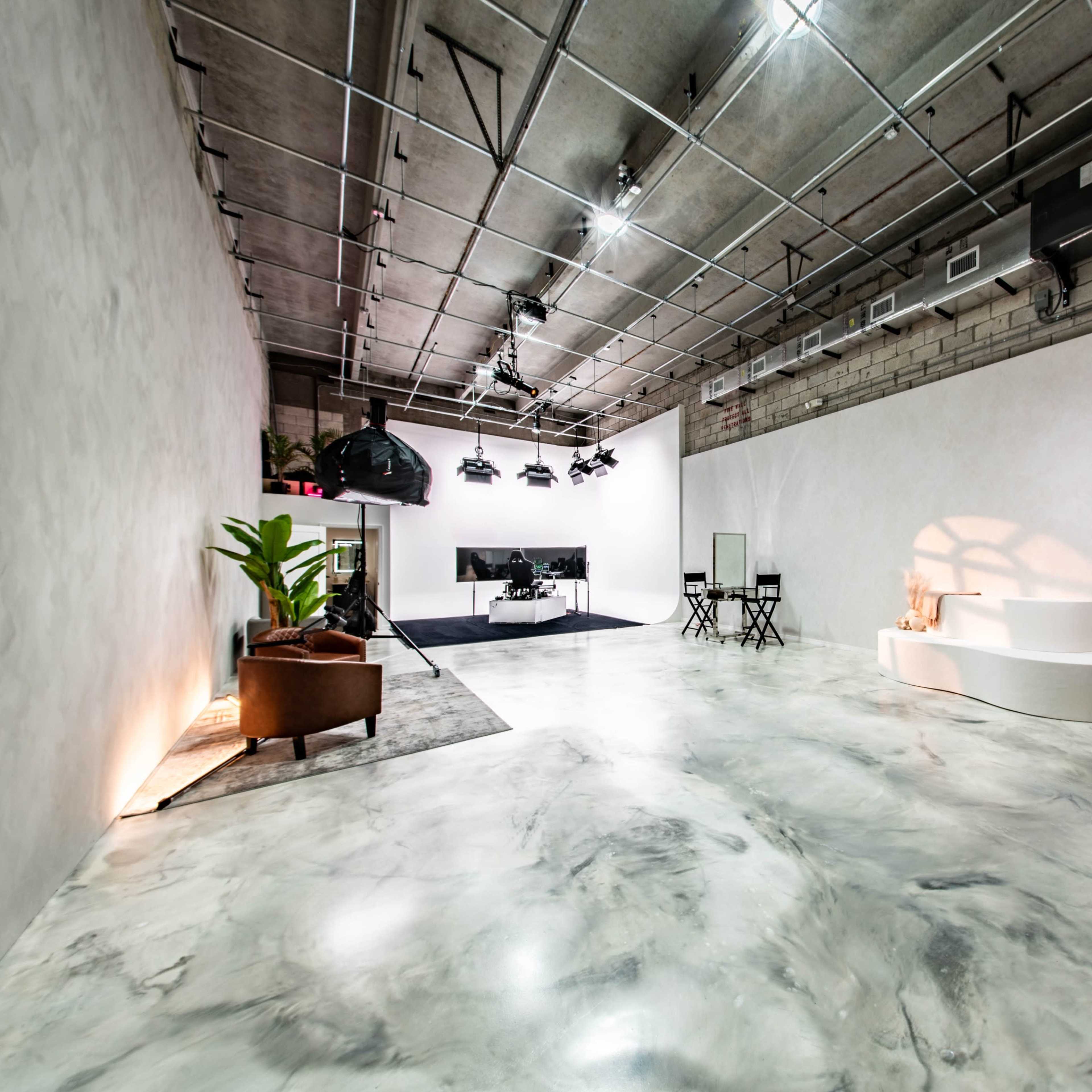 Ultimate Creative Studio Image in Boynton Beach, Boynton Beach, FL