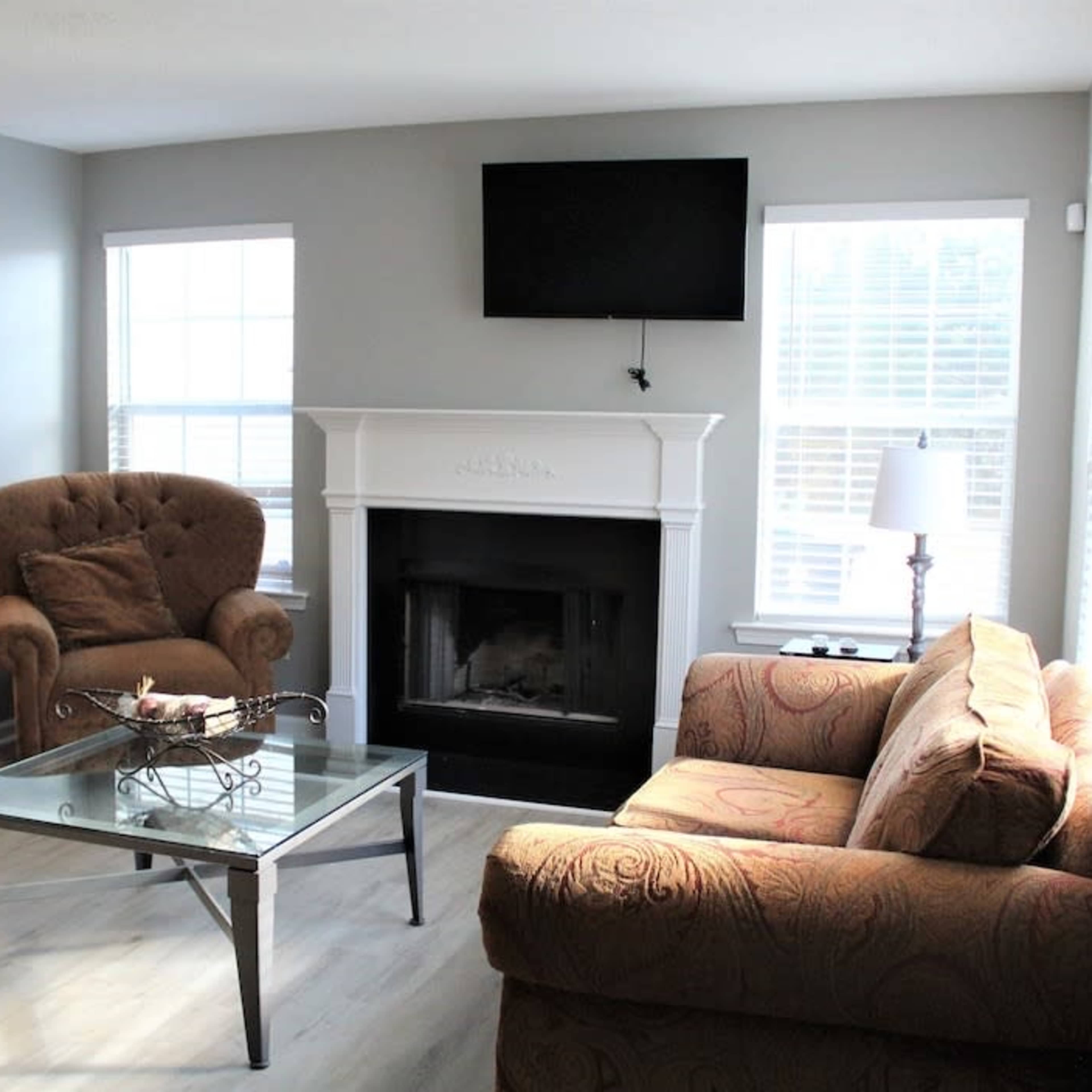 10 minutes from airport roomy townhome Image in South Fulton, Atlanta, GA