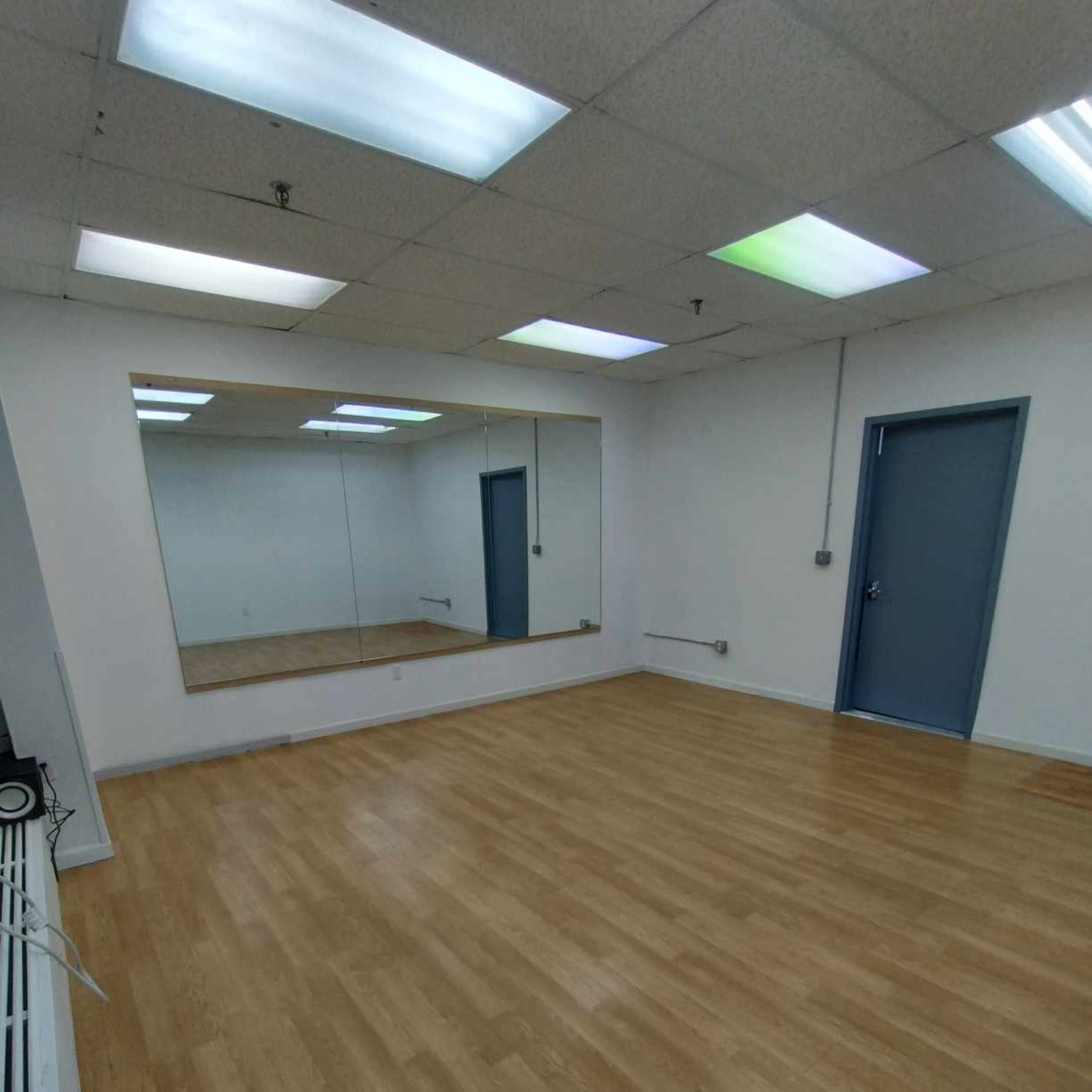 Midtown Manhattan Dance Room 1 Image in Midtown Manhattan, New York, NY