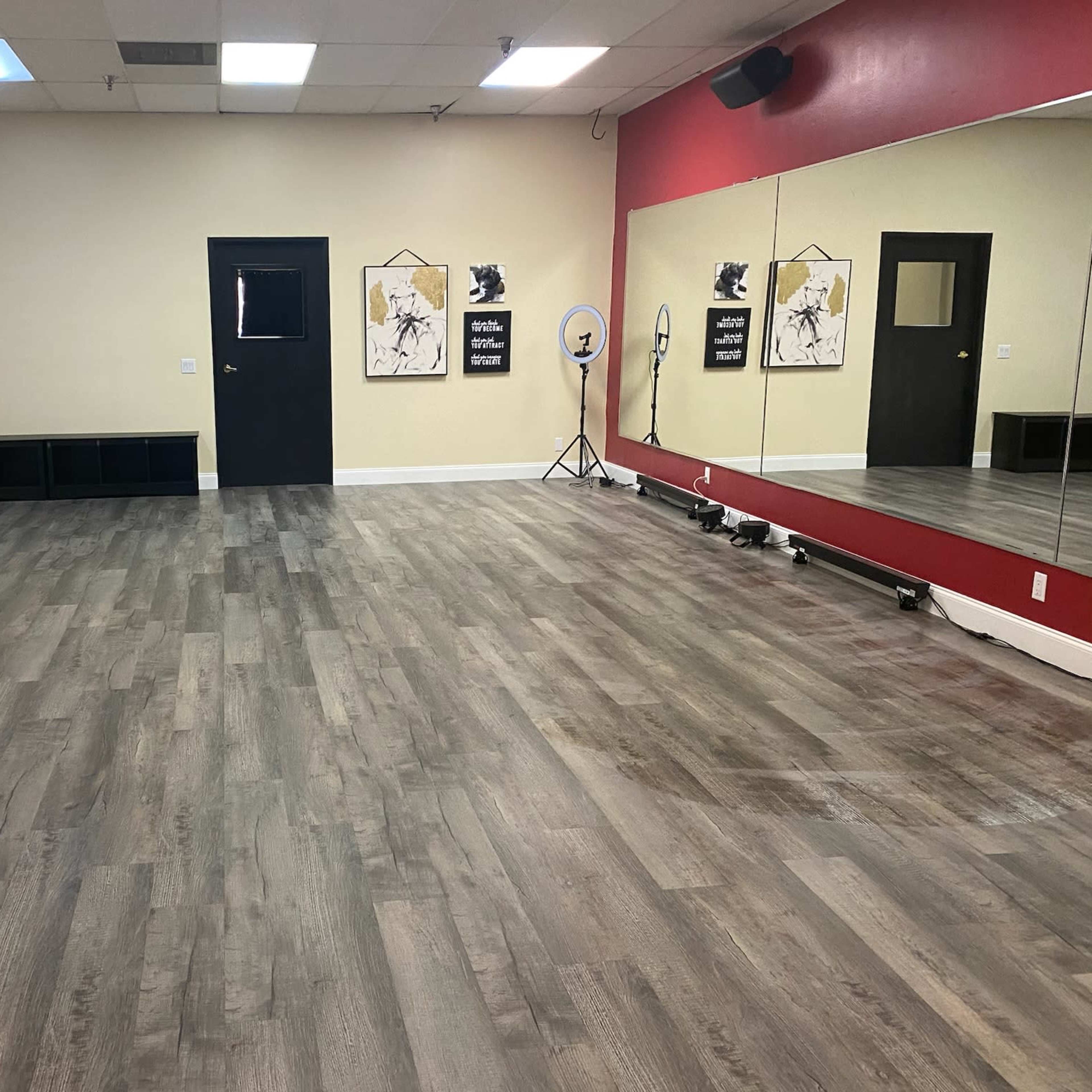 Studio for Rent – Ideal for Rehearsals & Creative Projects! Image in Buena Park, Buena Park, CA