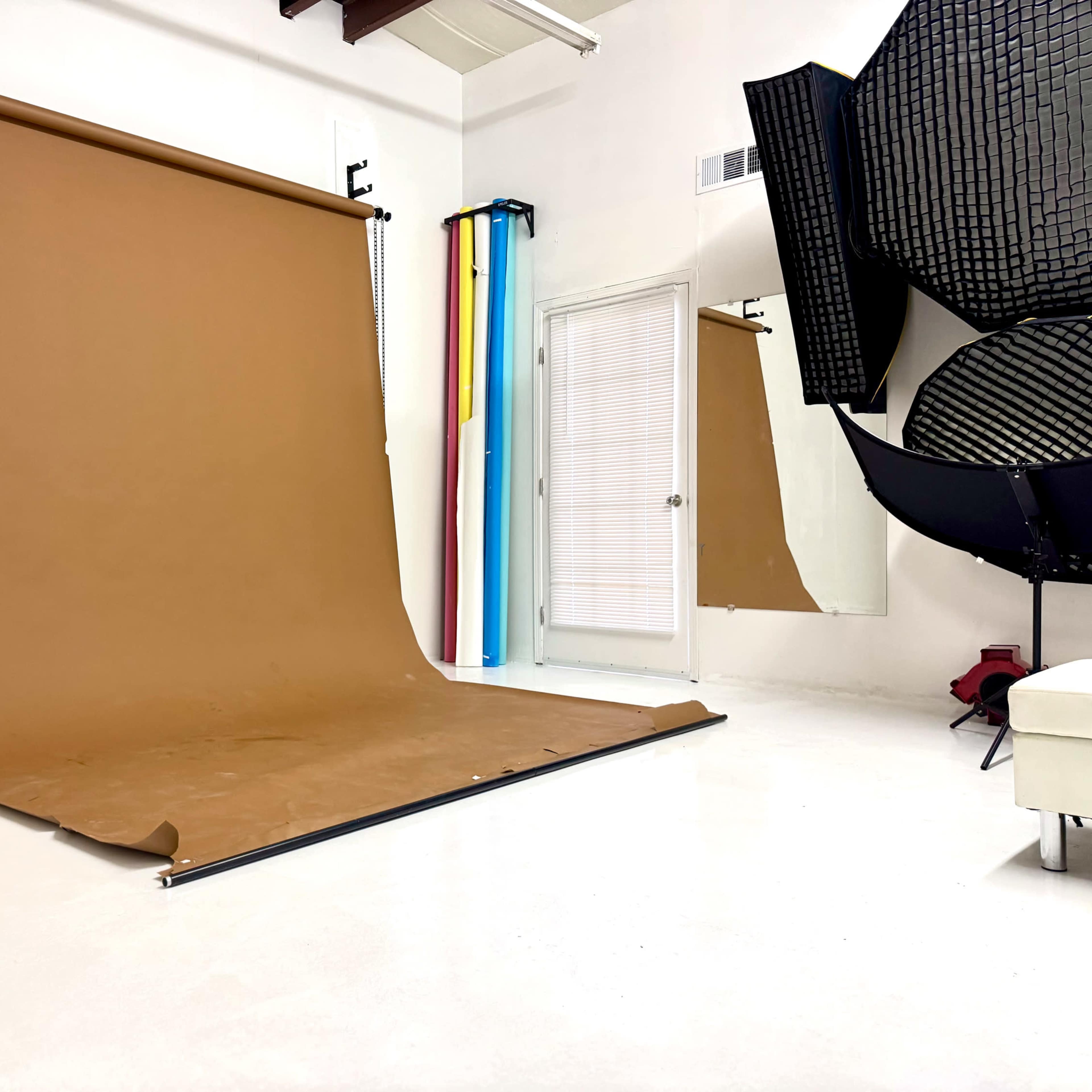 RL Photography Studio Image in Tucker, Tucker, GA