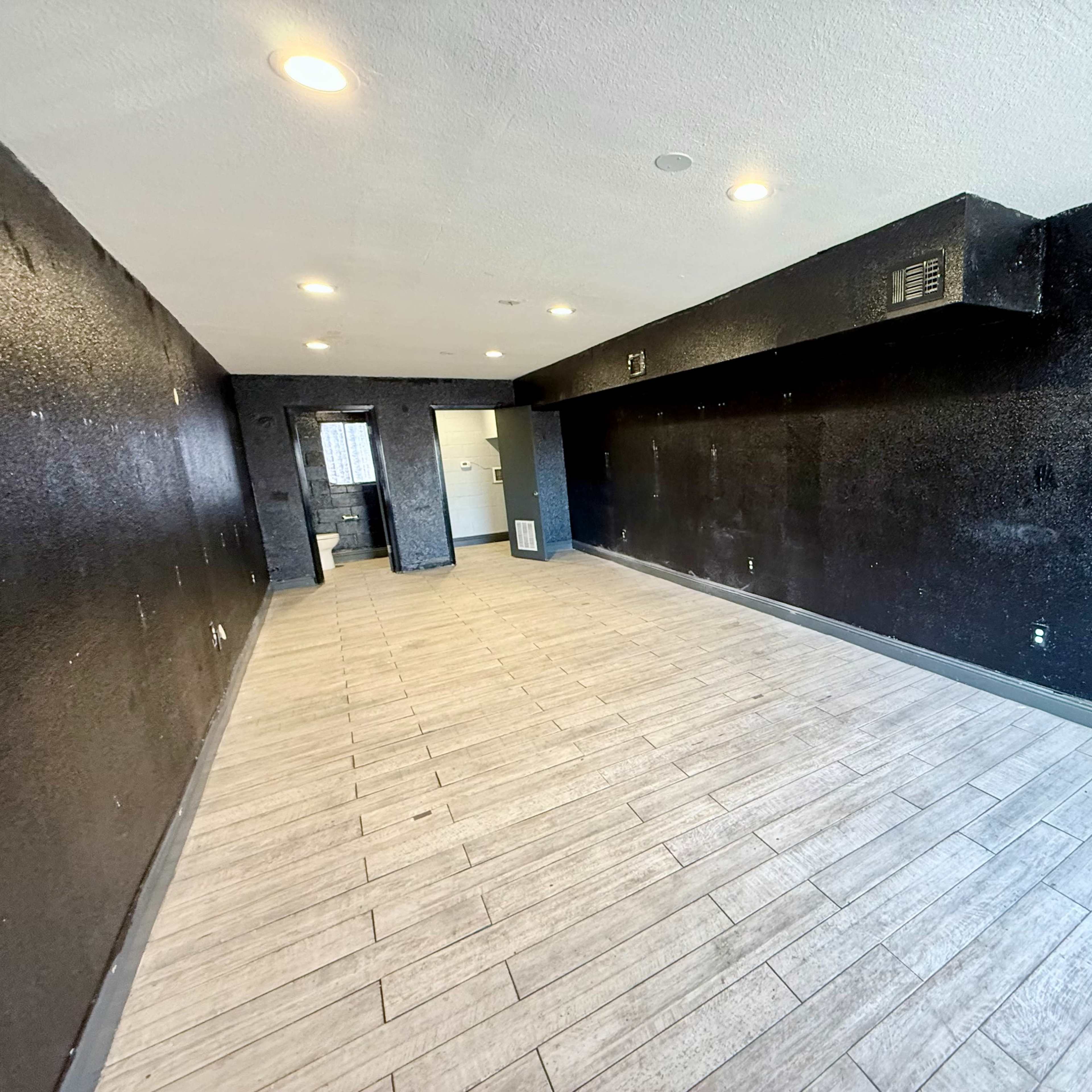 Flexible rental space is now available for up to 24 hours! Image in Southridge, Las Vegas, NV