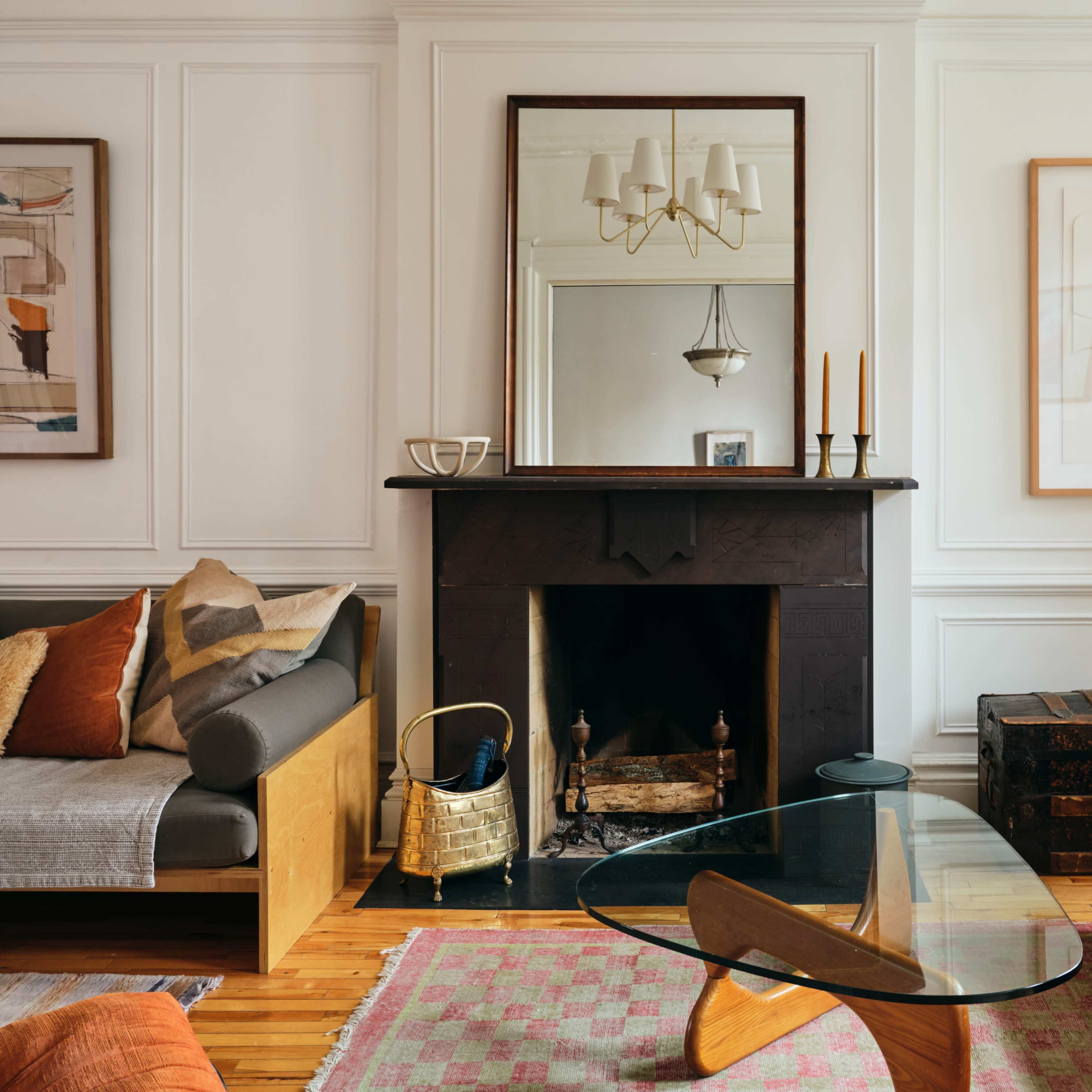Vintage Brownstone Parlor with Working Fireplace Image in Brooklyn, Brooklyn, NY