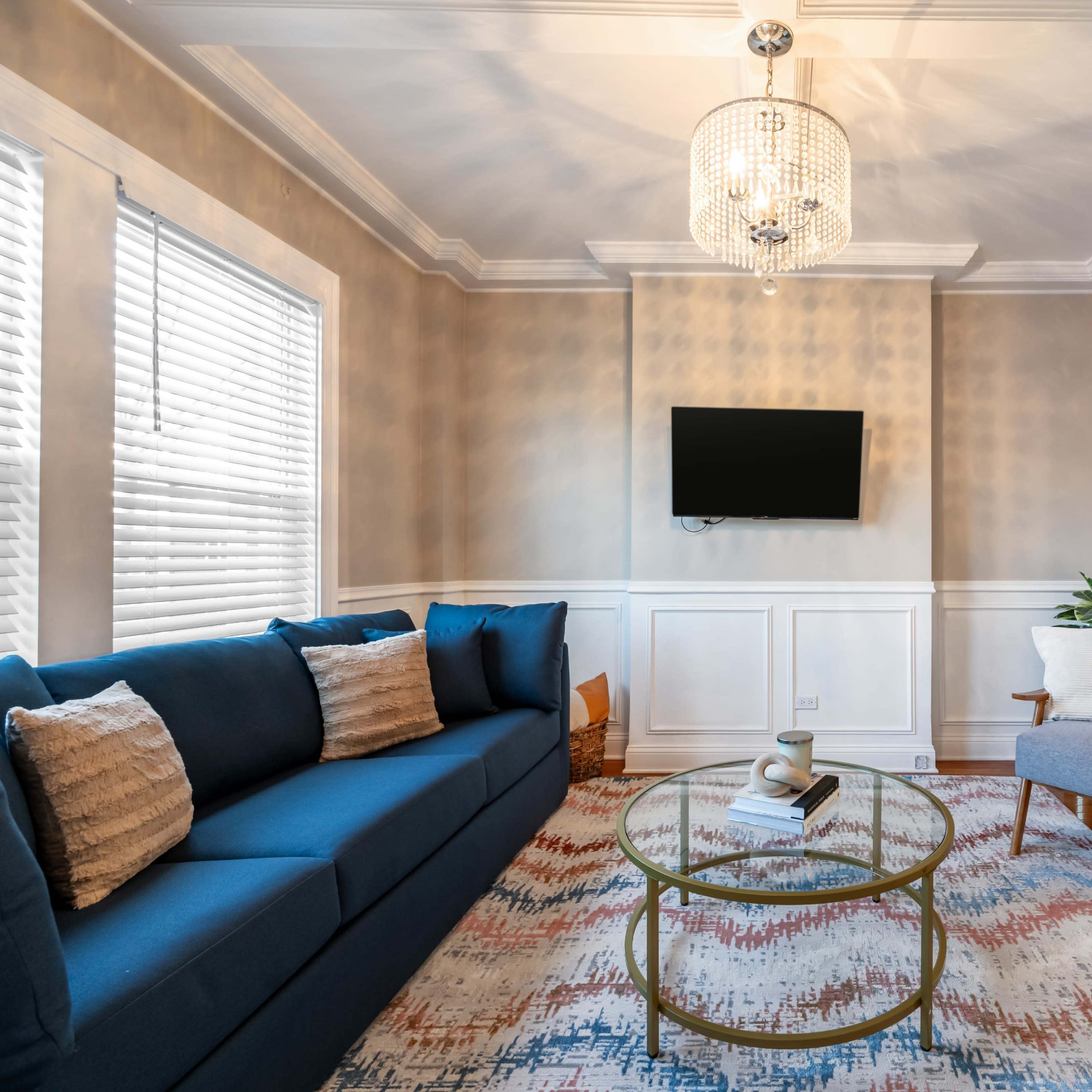Chic Apartment for Production Image in Lincoln Park, Chicago, IL