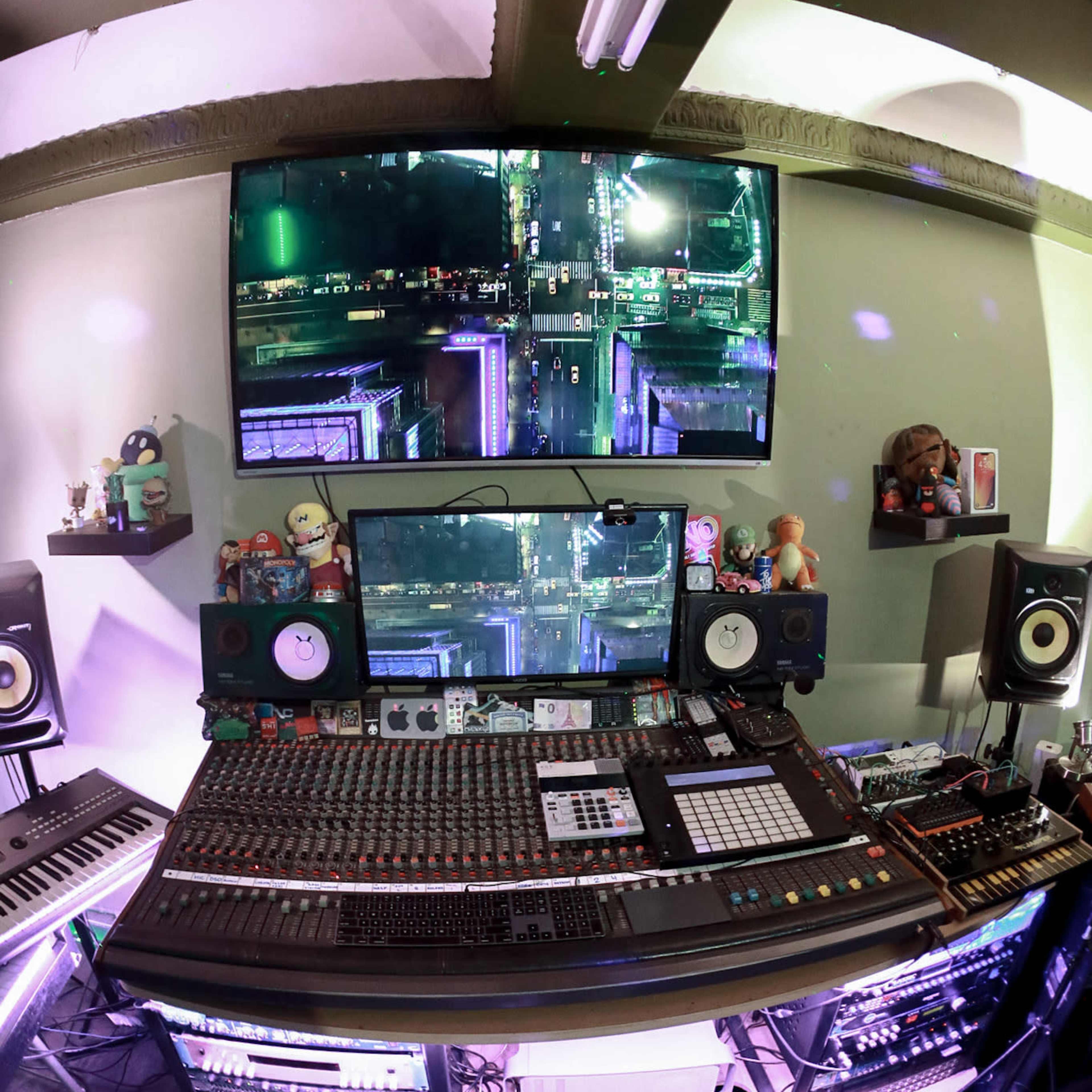 Green House Records NYC Midtown Manhattan Premier Boutique Recording/Production Studio Image in Midtown Manhattan, New York, NY
