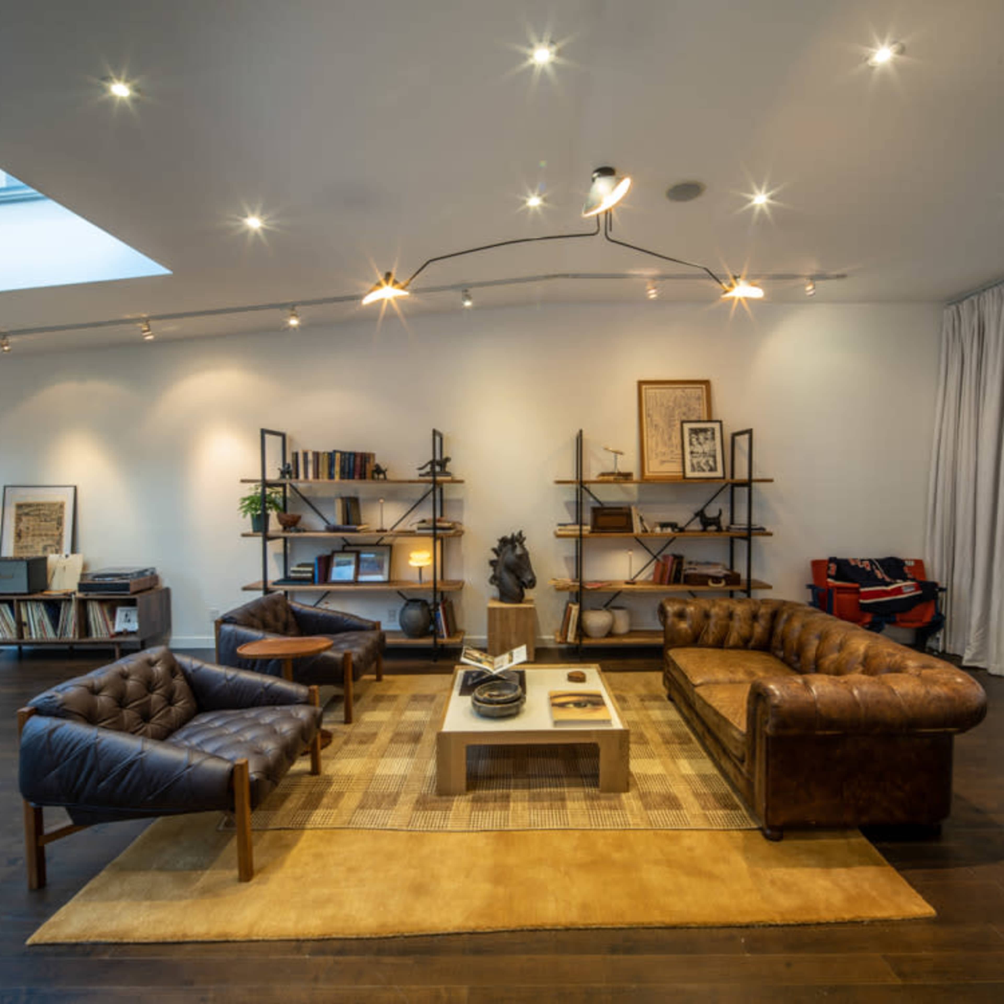 Flatiron Penthouse for Filmed Interviews & Content Creation Image in Midtown Manhattan, New York, NY