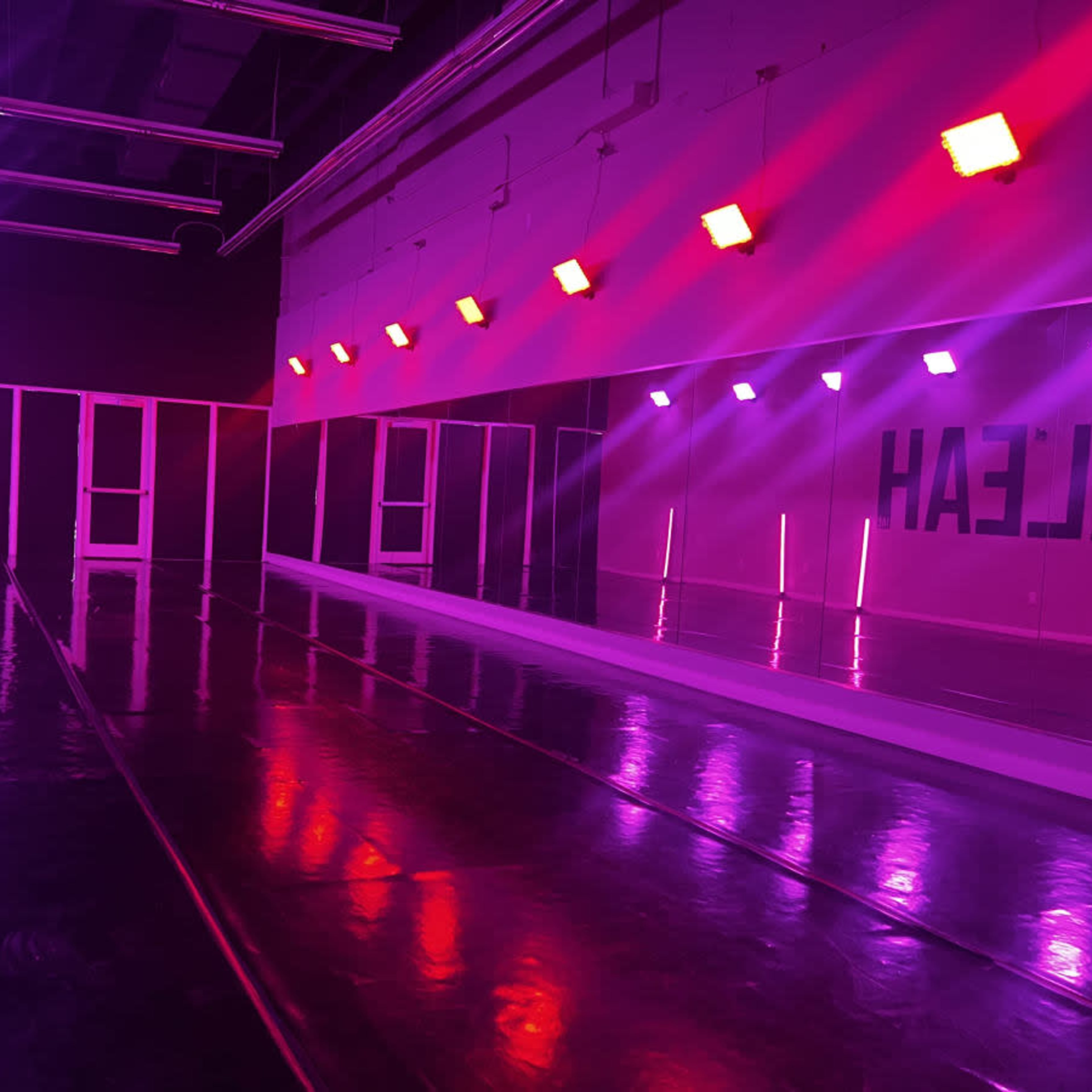Hialeah Arts District Private Rental Studio Image in Amelia District, Hialeah, FL